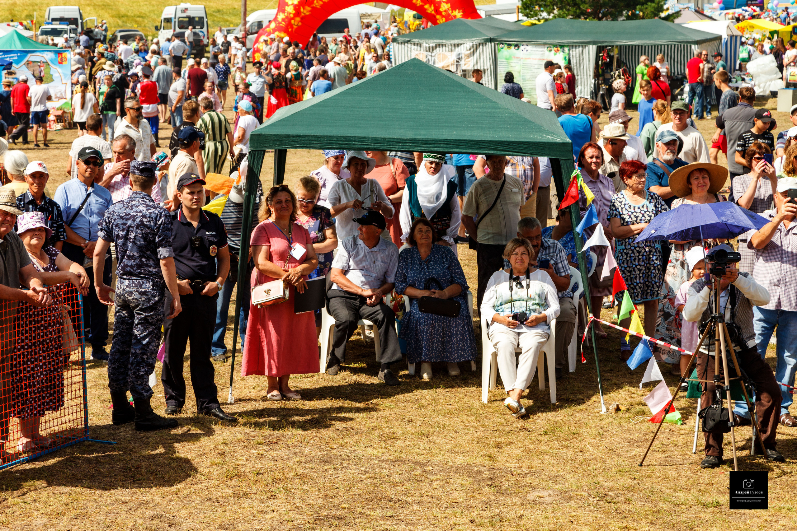 Иваново-Крестовская ярмарка. Фотограф Андрей Гузеев