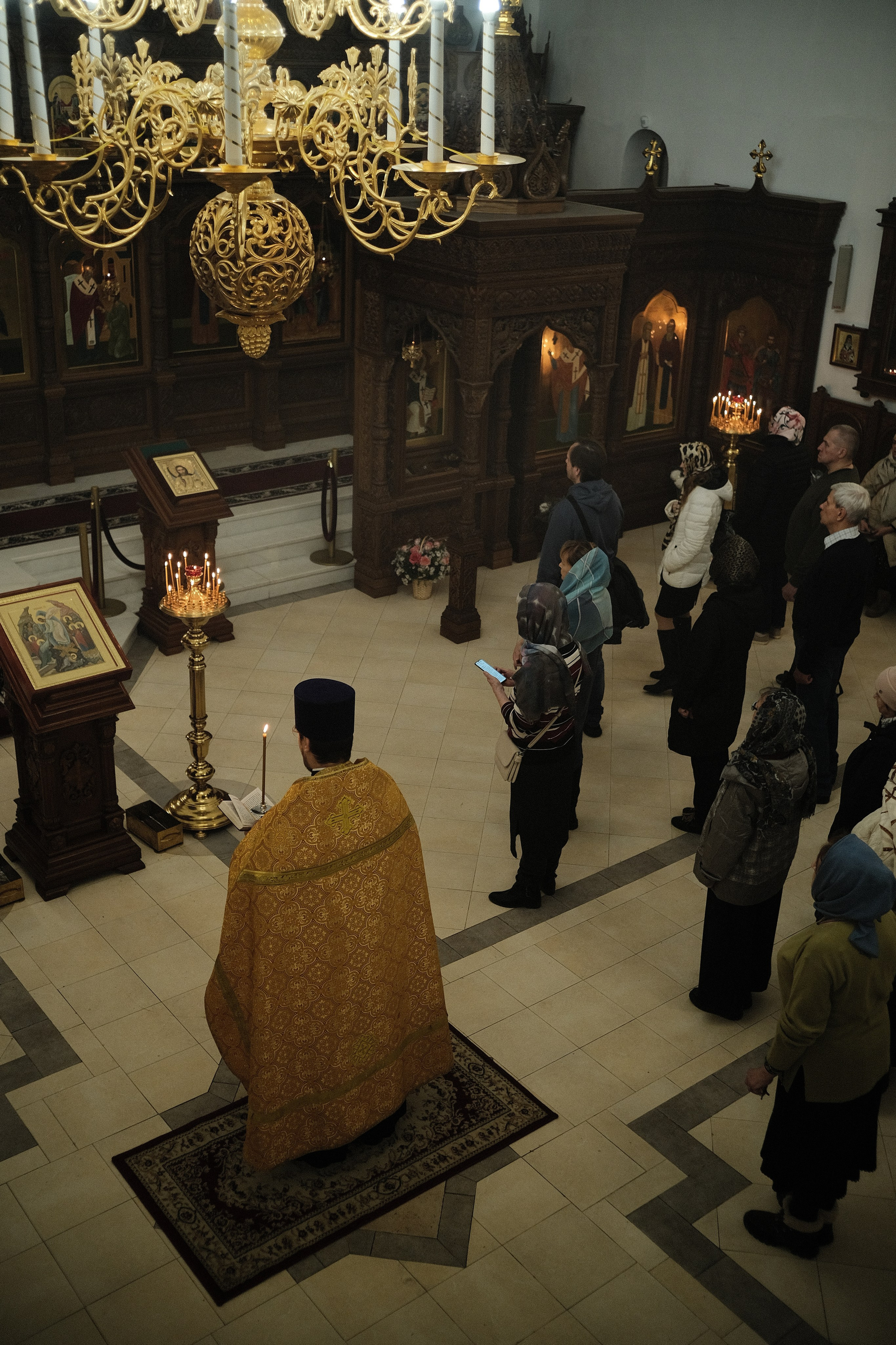 Храм Спиридона, епископа Тримифунтского. Илья Варакин — Кинематографичный фотограф в Москве. Съемки с душой и эстетикой пленки. Готовые фото за 2 дня