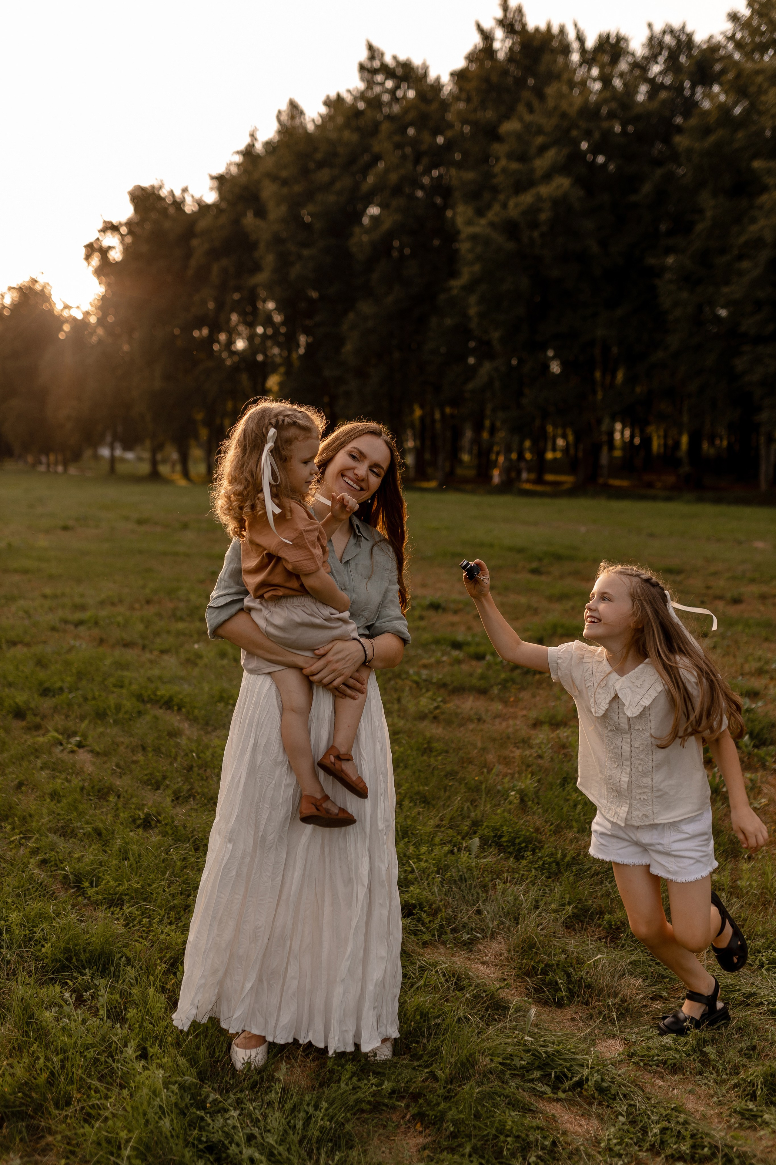 Юлия, Оливия, Эмилия. Свадебный фотограф Елена Ловцевич