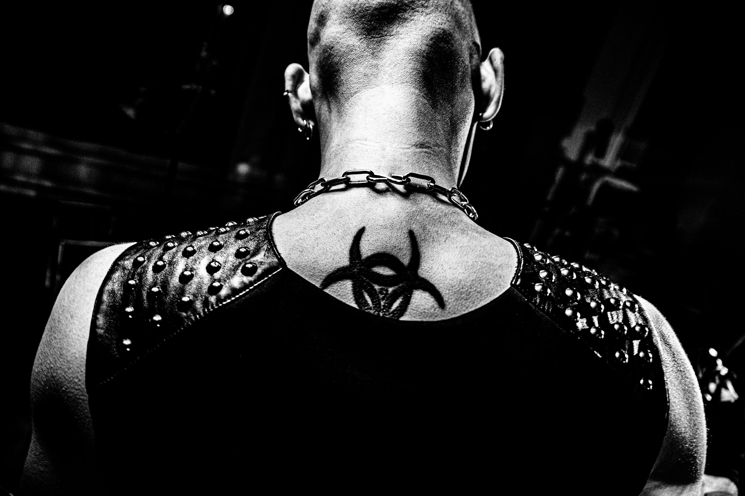 Киберготика. Черно-белый фотограф Дмитрий Пчелкин