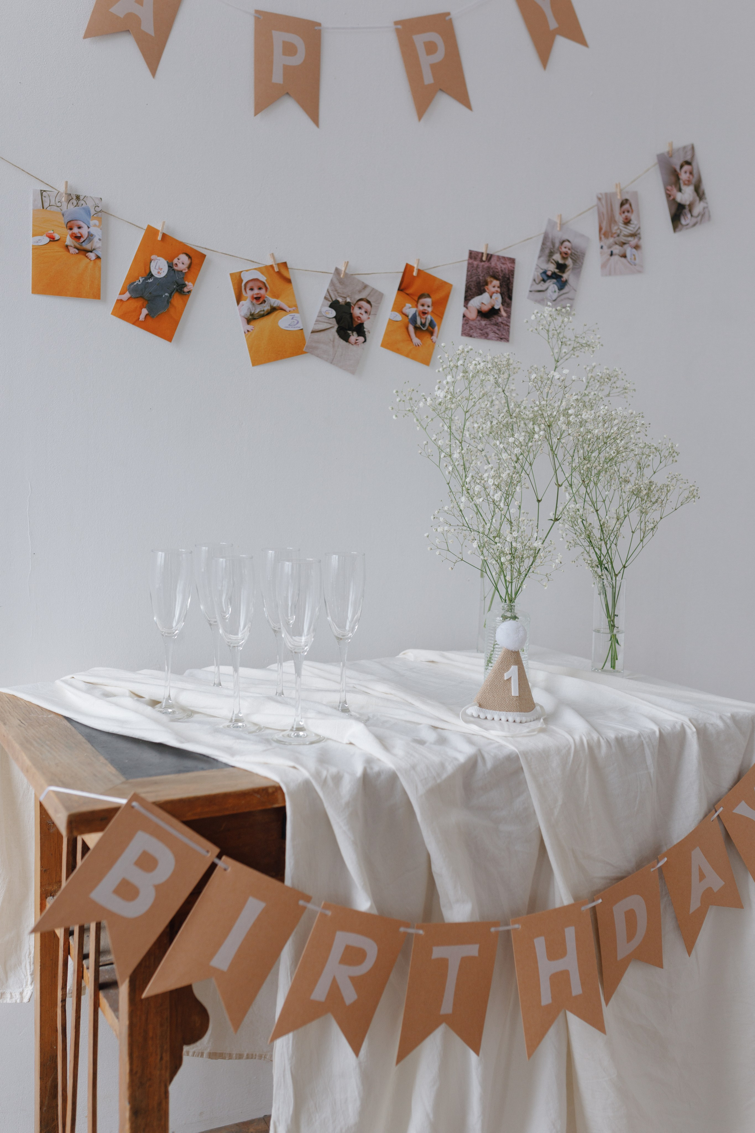 Арсению Годик. Главная