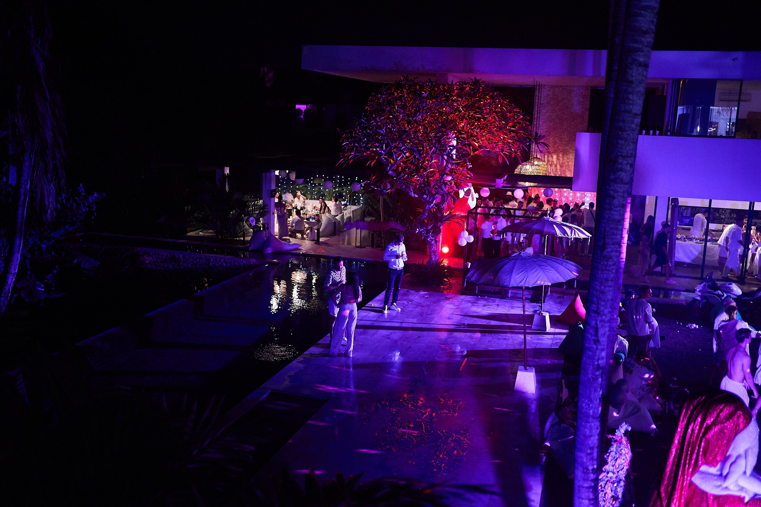 White Party НГ. Главная