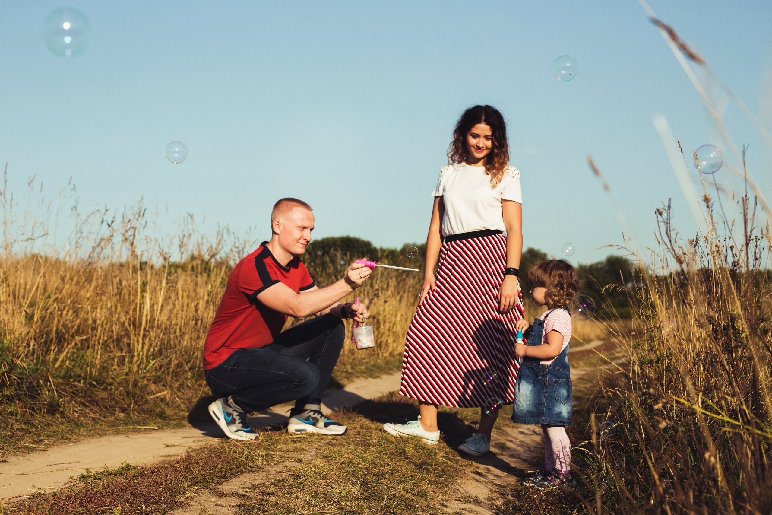 Мини-прогулка в поле. Семейный фотограф Фрязино Зрячева Кристина