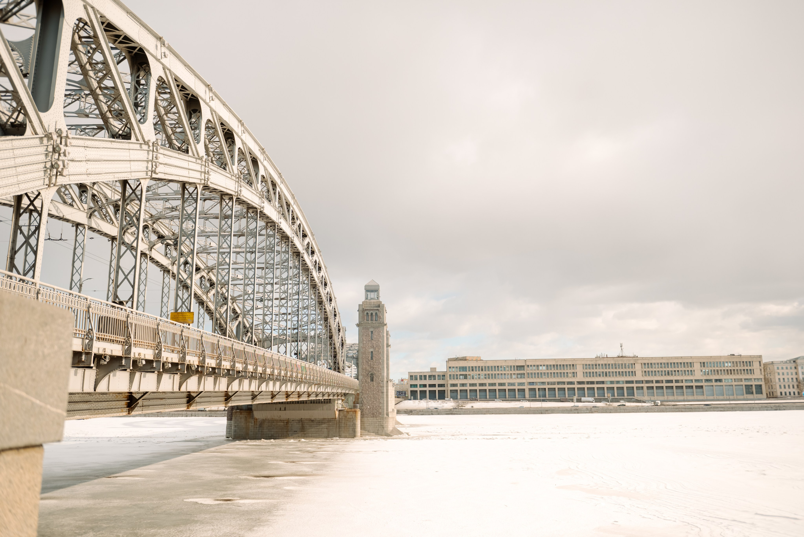 Большеохтинский мост. Свадебный и сеейный фотограф в Санкт-Петербурге Елена Худякова