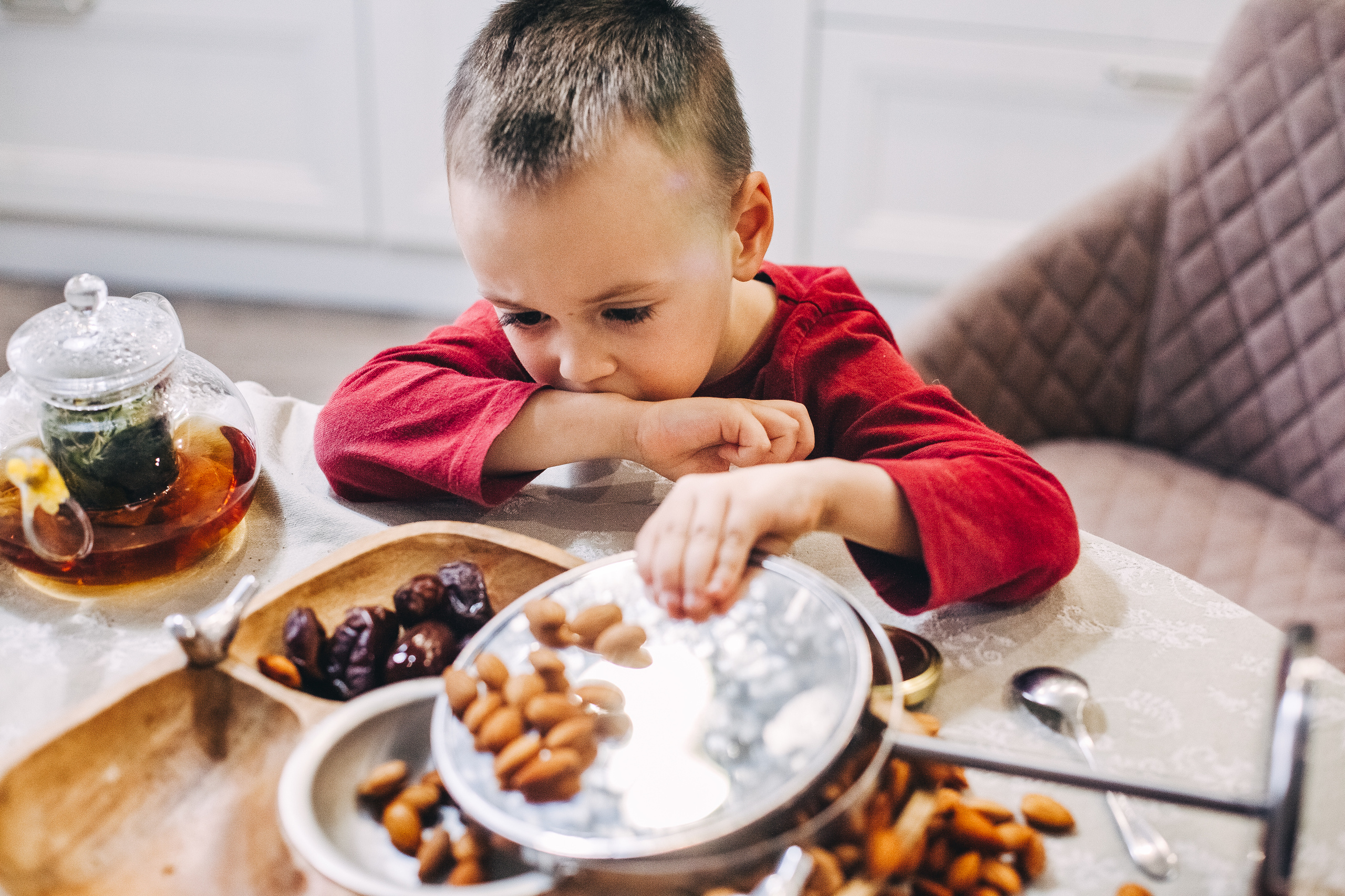 Юля и Даня. Обычный будний день. Семейный фотограф, фотограф родов, репортажей фотограф в Санкт-Петербу