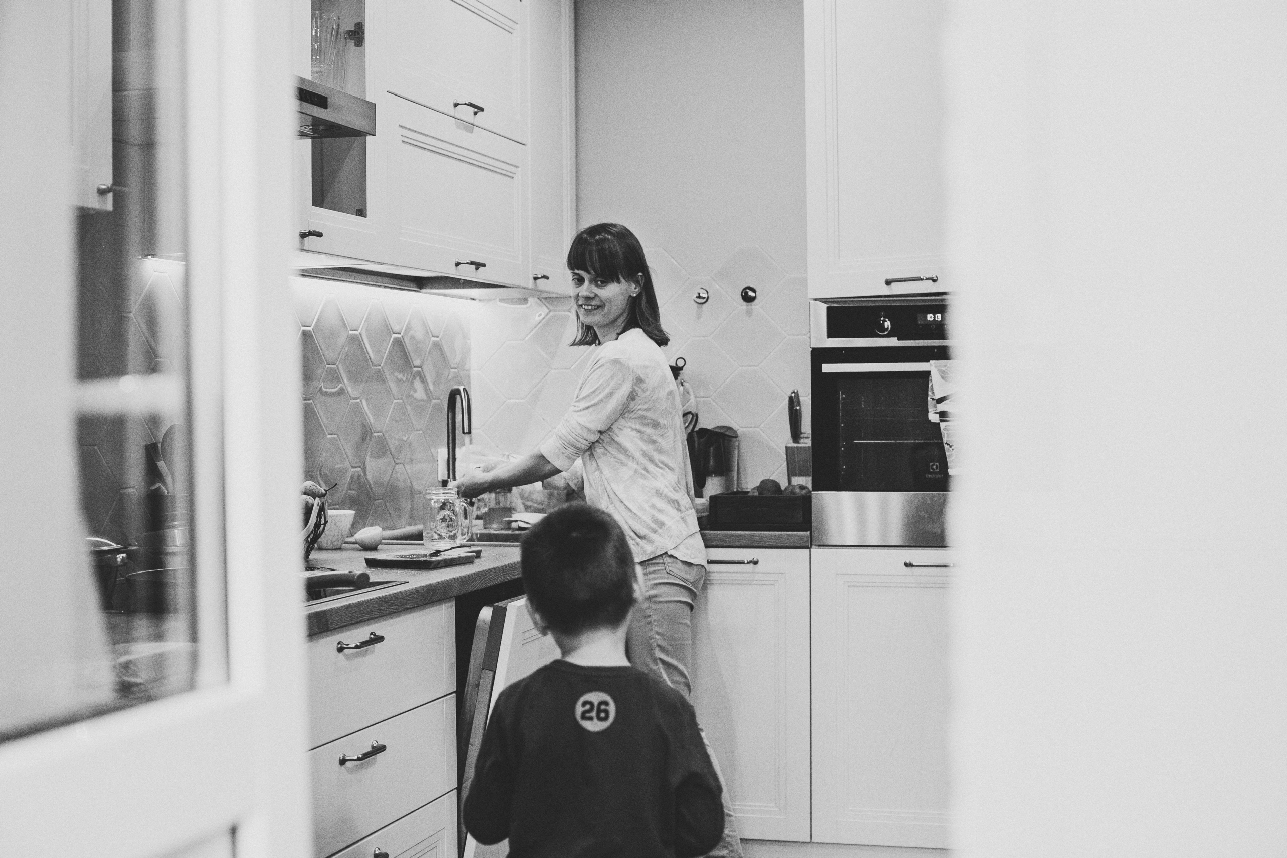 Юля и Даня. Обычный будний день. Семейный фотограф, фотограф родов, репортажей фотограф в Санкт-Петербу