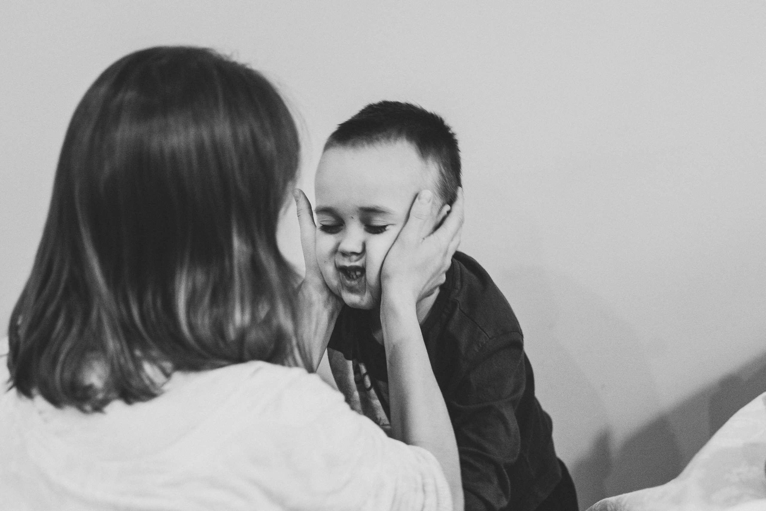 Юля и Даня. Обычный будний день. Семейный фотограф, фотограф родов, репортажей фотограф в Санкт-Петербу