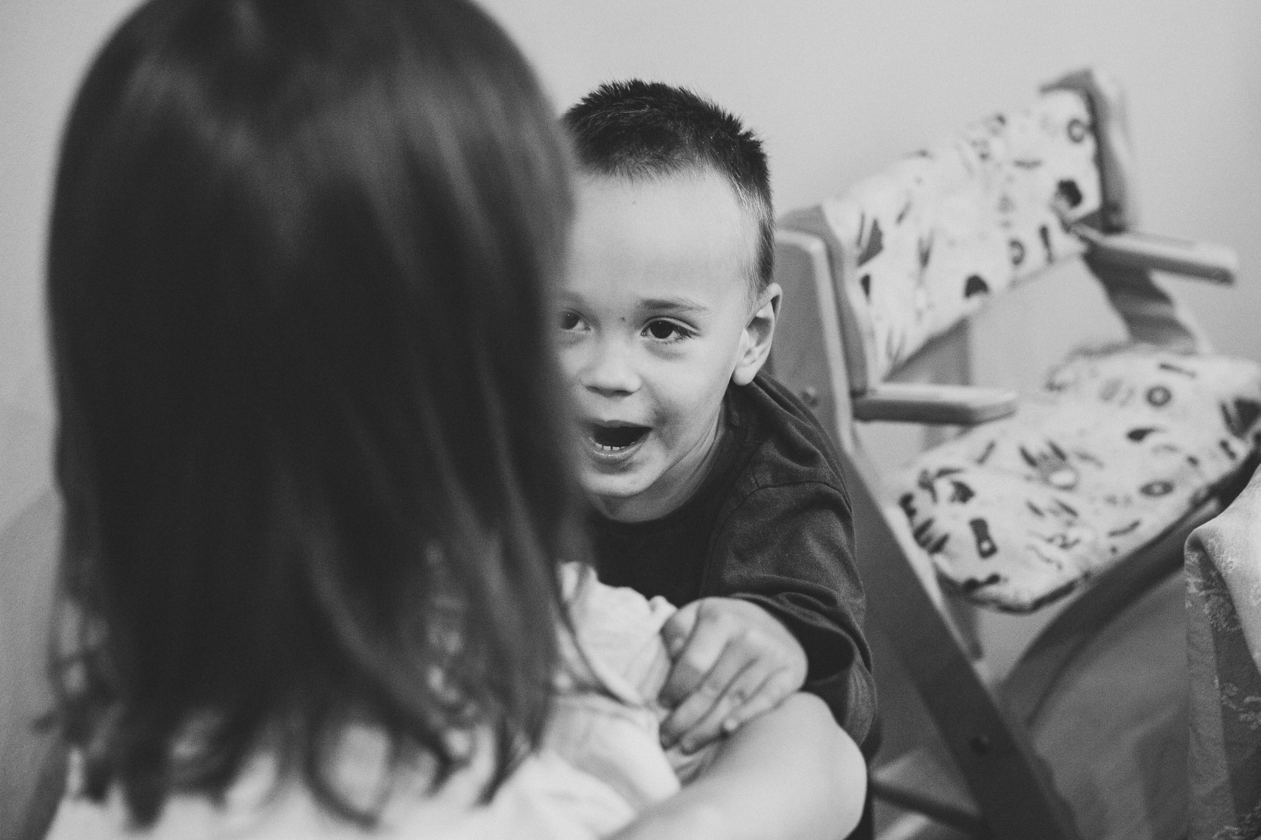 Юля и Даня. Обычный будний день. Семейный фотограф, фотограф родов, репортажей фотограф в Санкт-Петербу