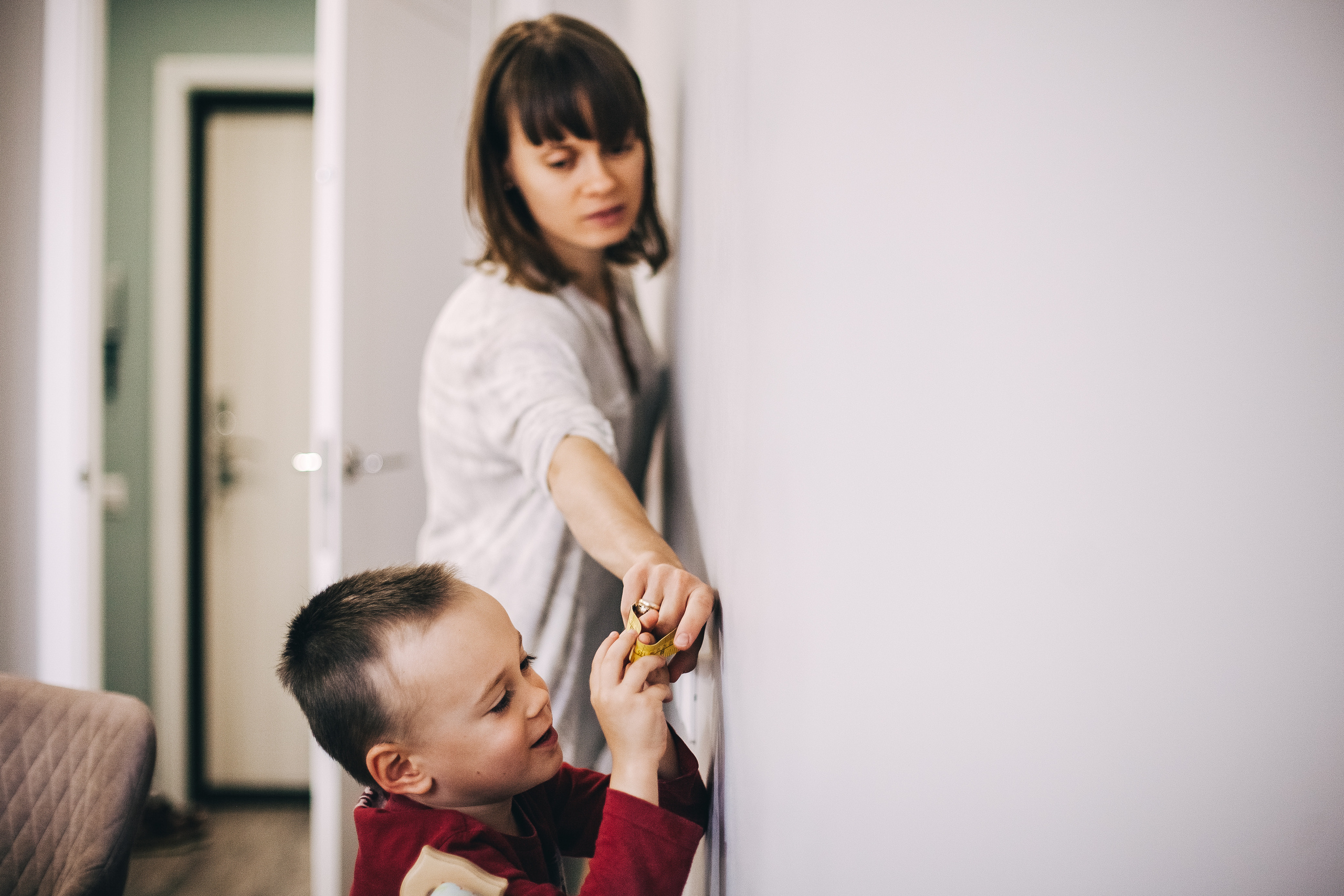 Юля и Даня. Обычный будний день. Семейный фотограф, фотограф родов, репортажей фотограф в Санкт-Петербу