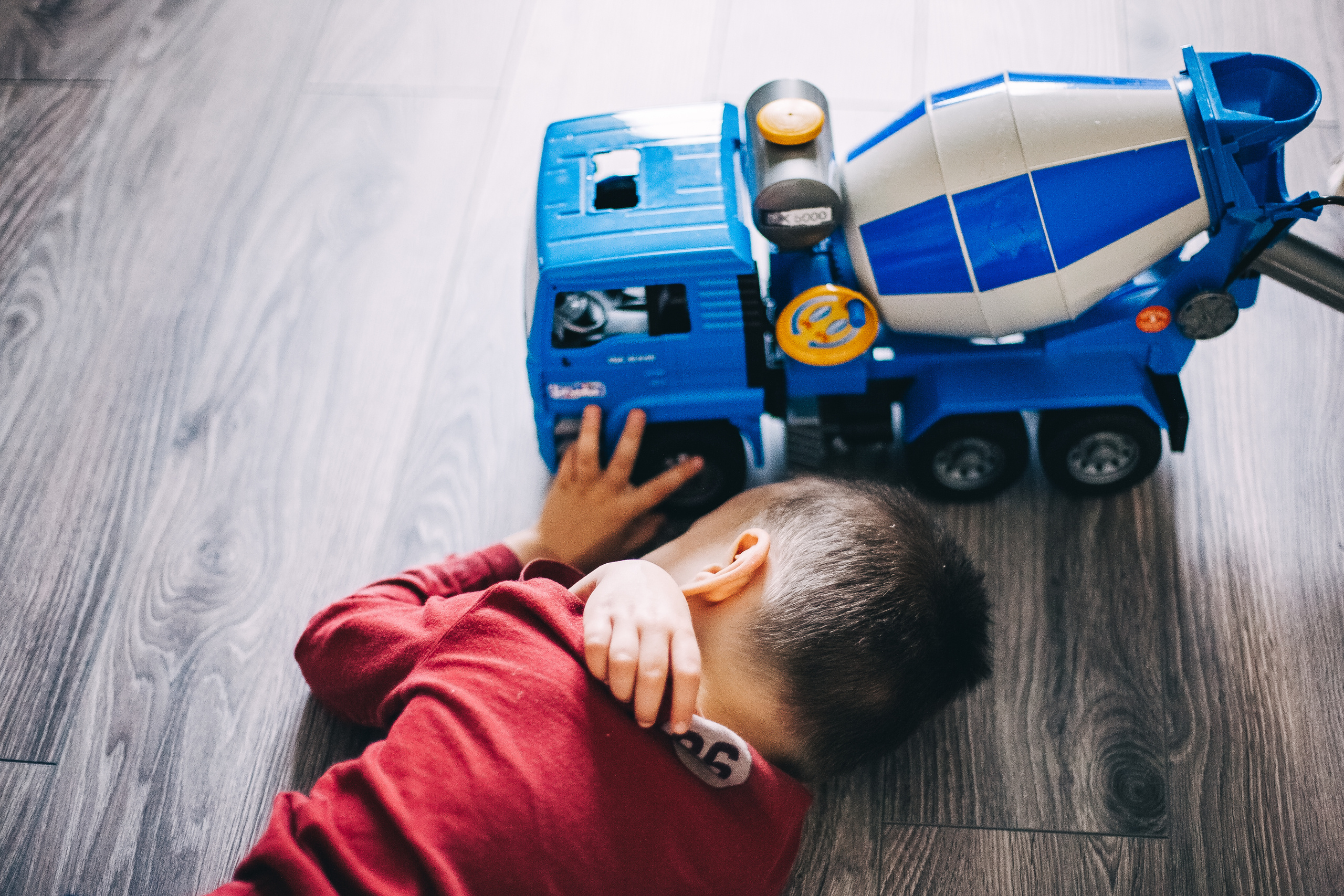 Юля и Даня. Обычный будний день. Семейный фотограф, фотограф родов, репортажей фотограф в Санкт-Петербу