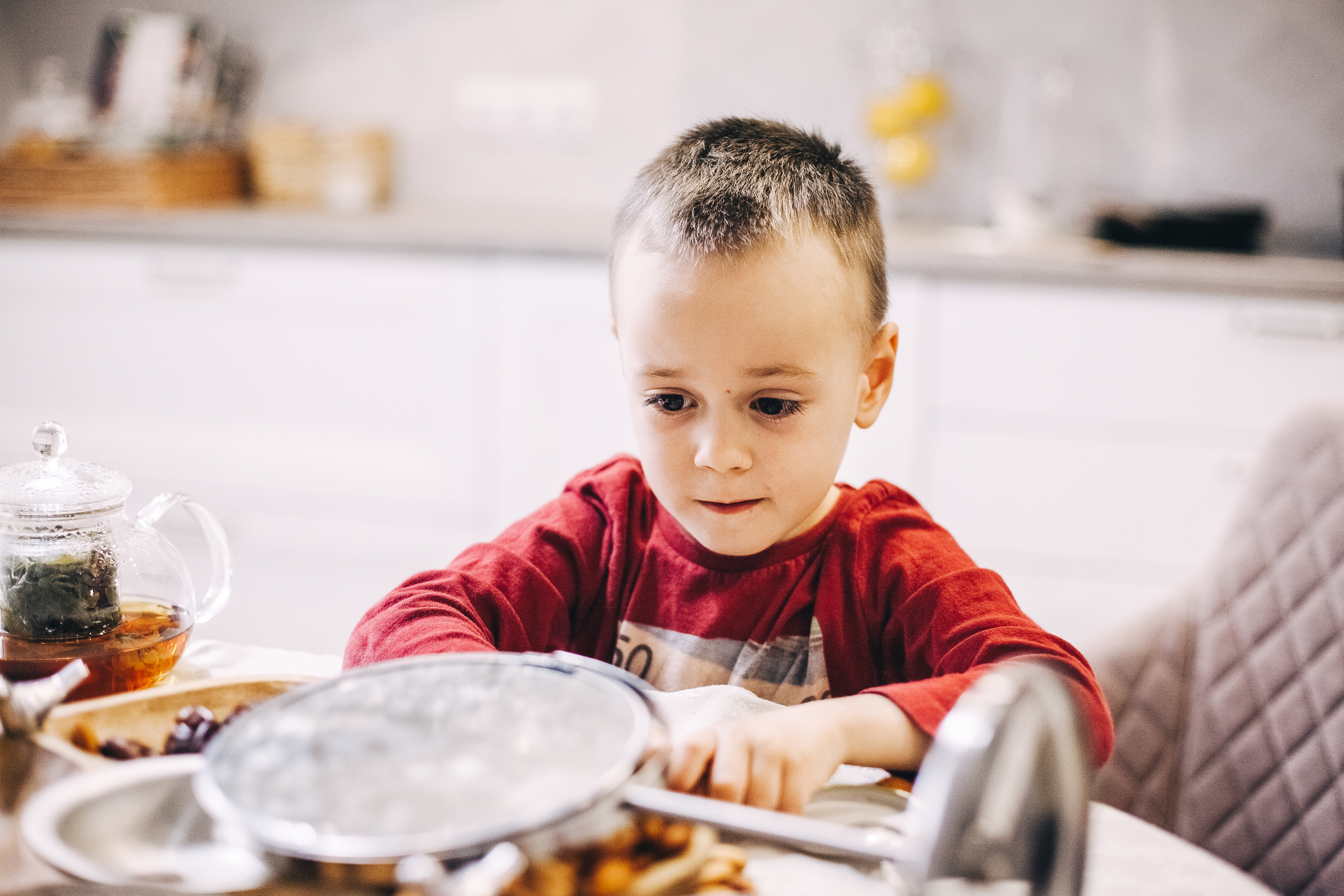 Юля и Даня. Обычный будний день. Семейный фотограф, фотограф родов, репортажей фотограф в Санкт-Петербу