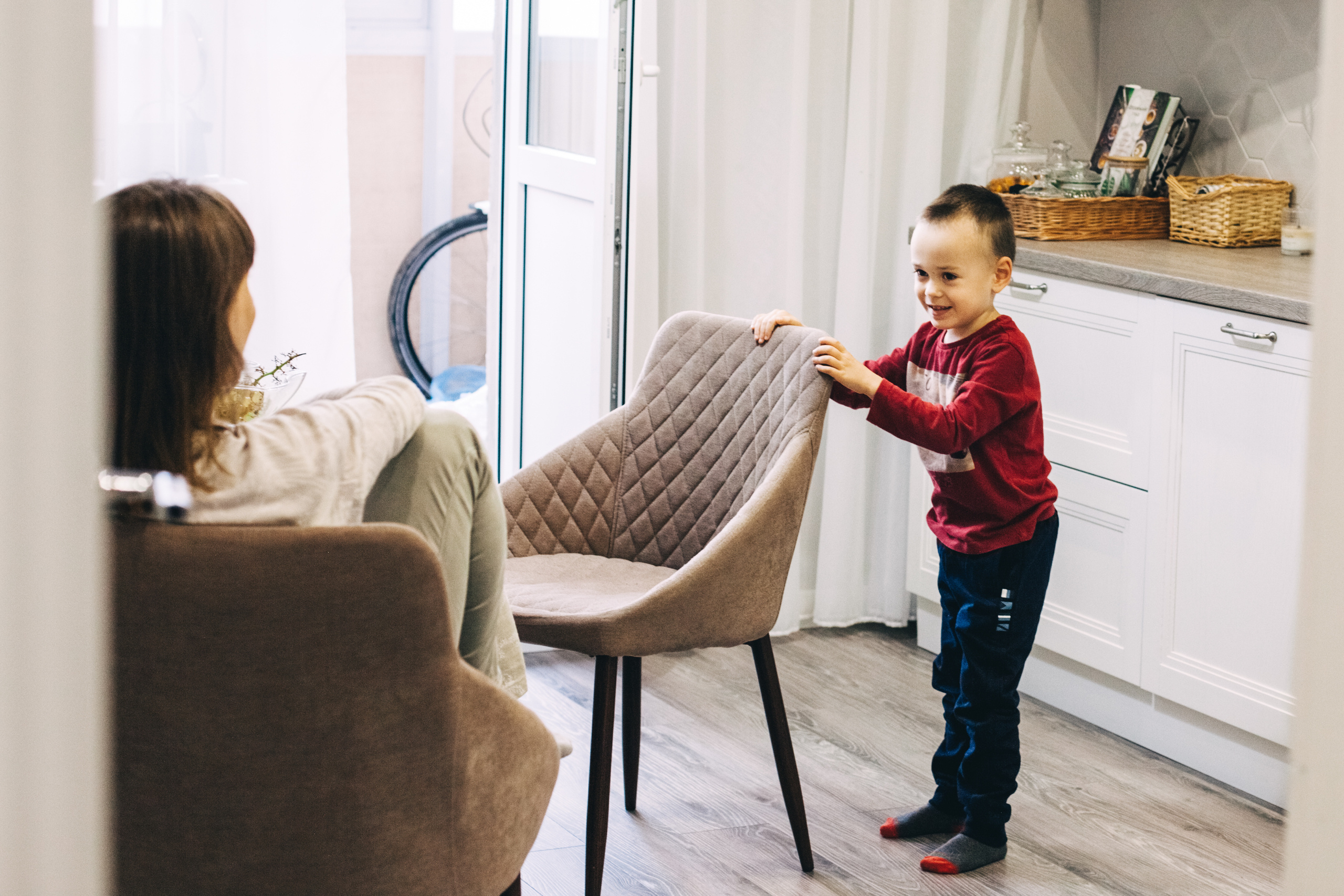 Юля и Даня. Обычный будний день. Семейный фотограф, фотограф родов, репортажей фотограф в Санкт-Петербу