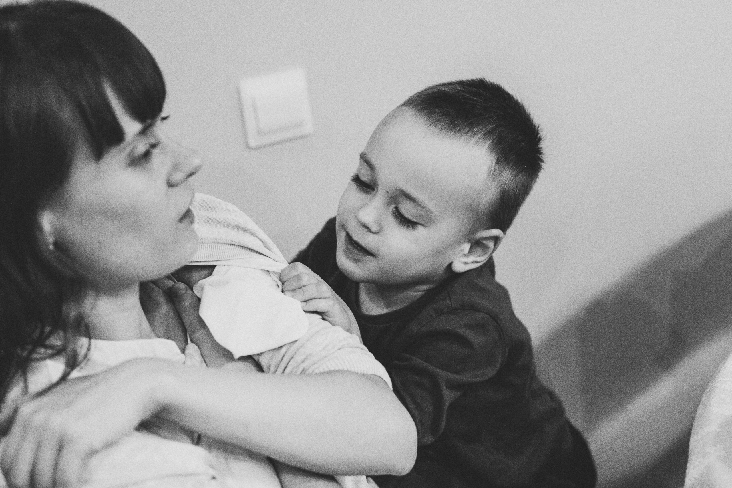 Юля и Даня. Обычный будний день. Семейный фотограф, фотограф родов, репортажей фотограф в Санкт-Петербу