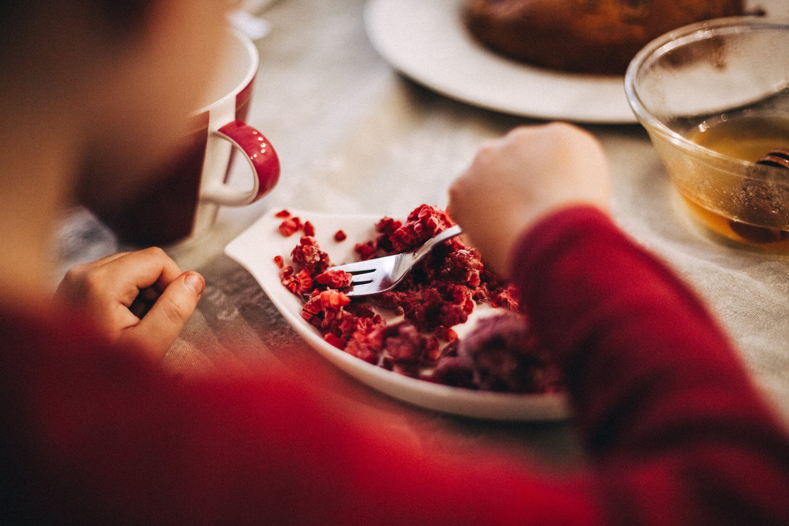 Юля и Даня. Обычный будний день. Семейный фотограф, фотограф родов, репортажей фотограф в Санкт-Петербу