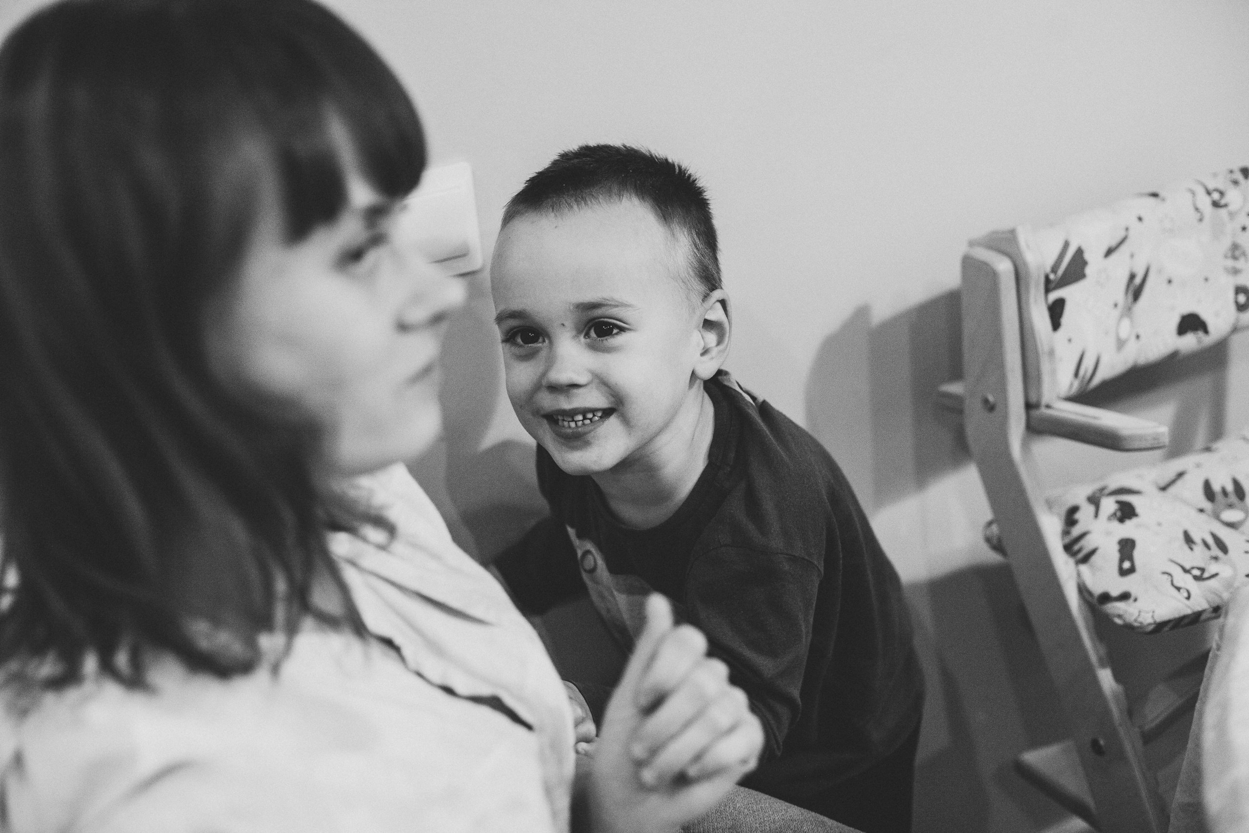 Юля и Даня. Обычный будний день. Семейный фотограф, фотограф родов, репортажей фотограф в Санкт-Петербу