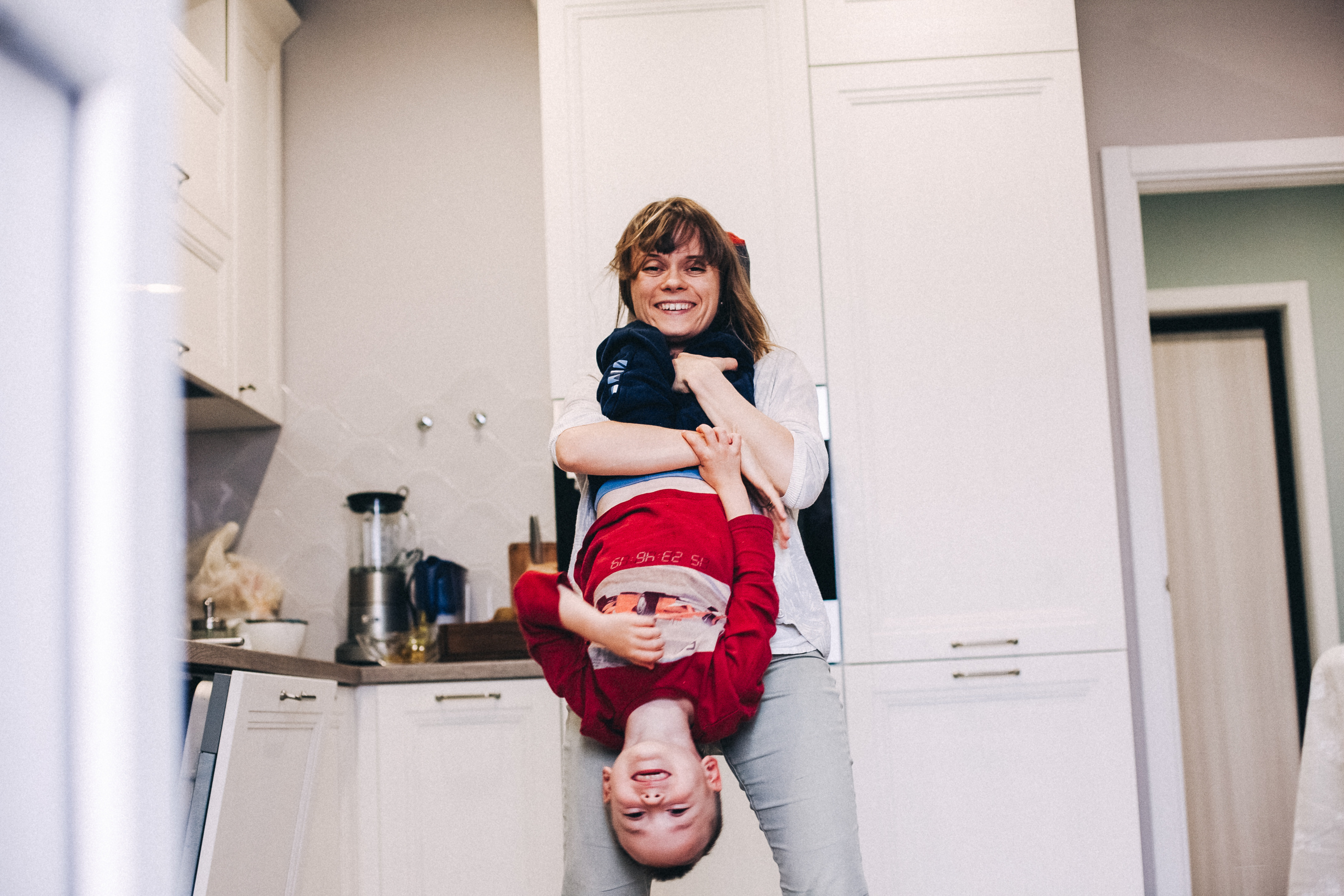 Юля и Даня. Обычный будний день. Семейный фотограф, фотограф родов, репортажей фотограф в Санкт-Петербу