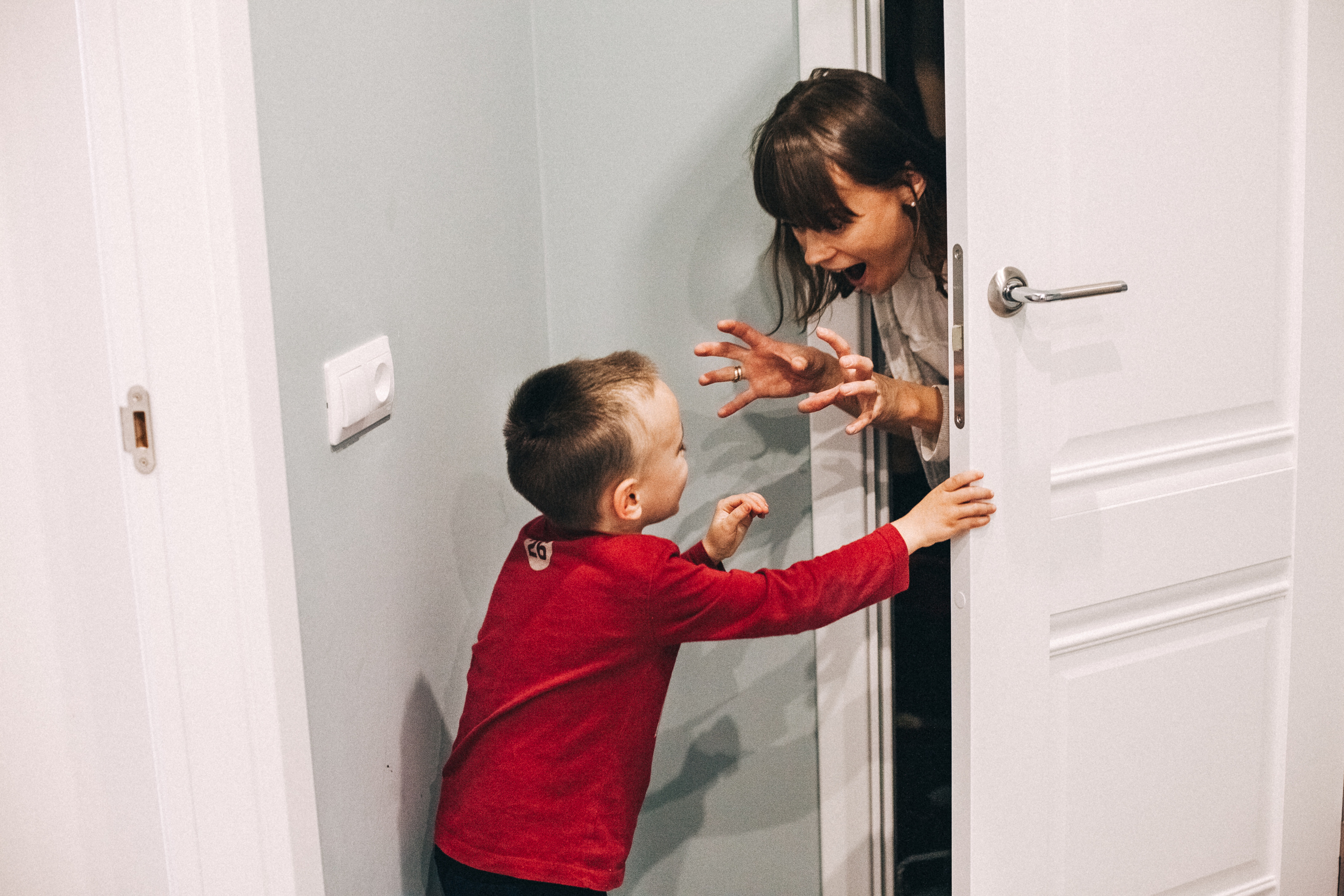 Юля и Даня. Обычный будний день. Семейный фотограф, фотограф родов, репортажей фотограф в Санкт-Петербу