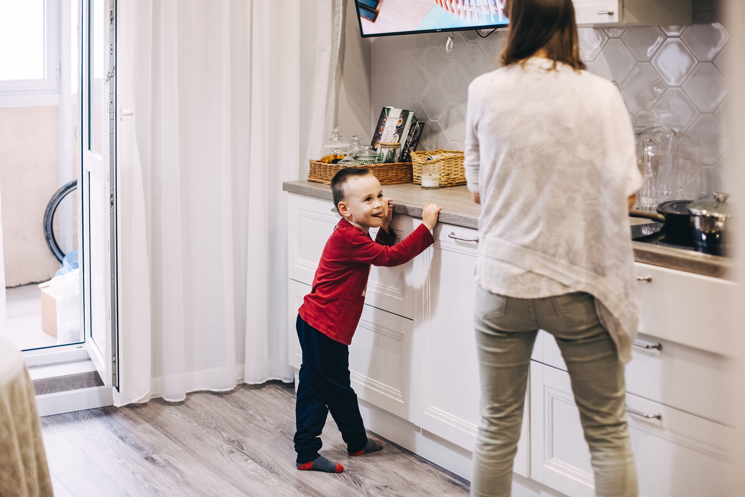Юля и Даня. Обычный будний день. Семейный фотограф, фотограф родов, репортажей фотограф в Санкт-Петербу