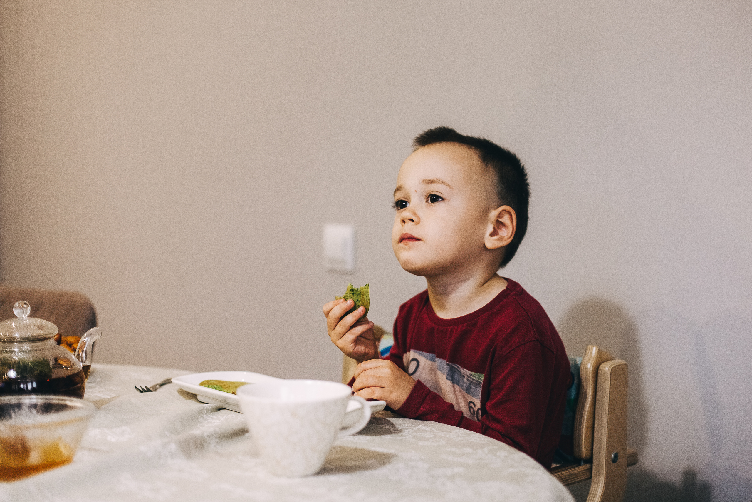 Юля и Даня. Обычный будний день. Семейный фотограф, фотограф родов, репортажей фотограф в Санкт-Петербу