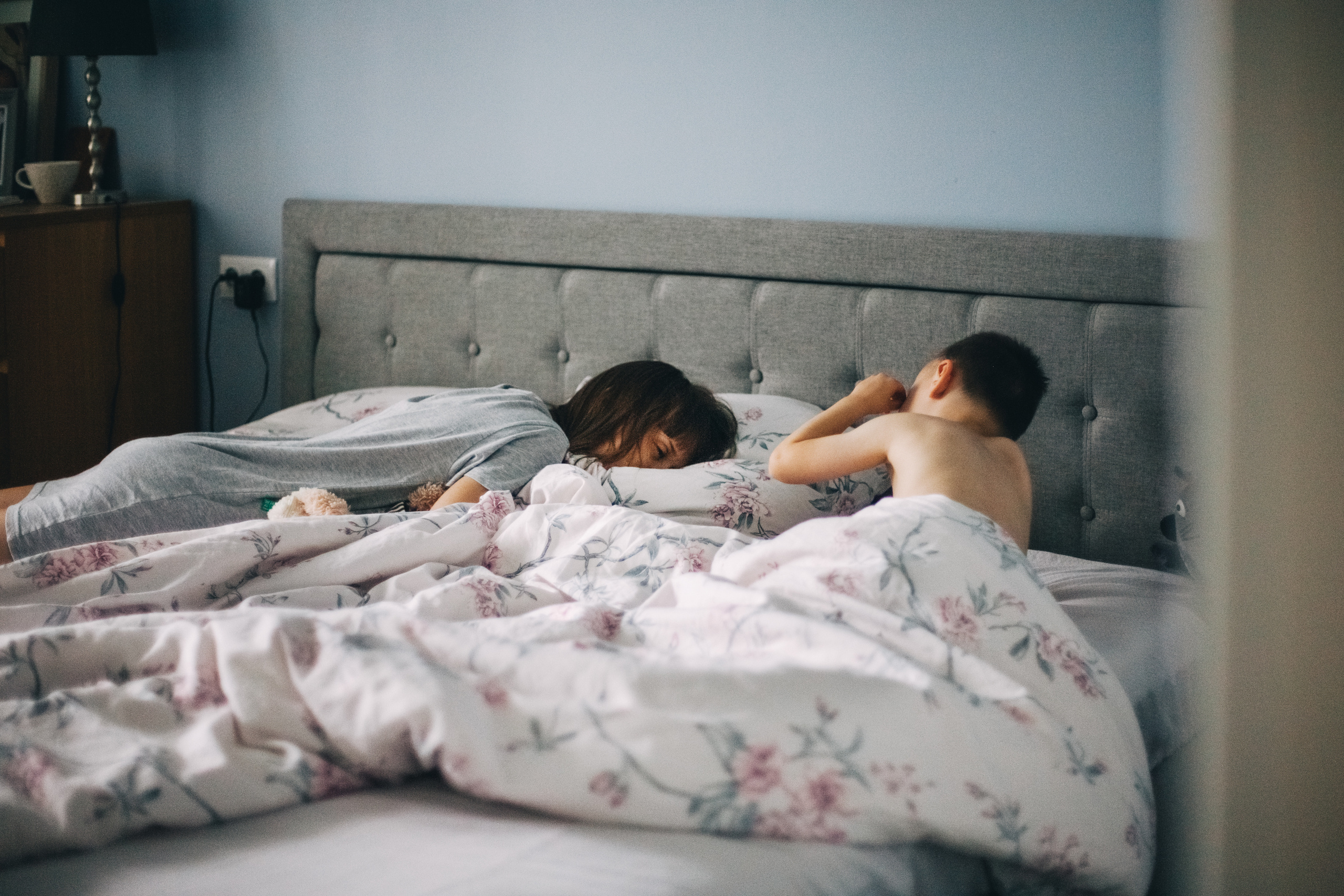 Юля и Даня. Обычный будний день. Семейный фотограф, фотограф родов, репортажей фотограф в Санкт-Петербу