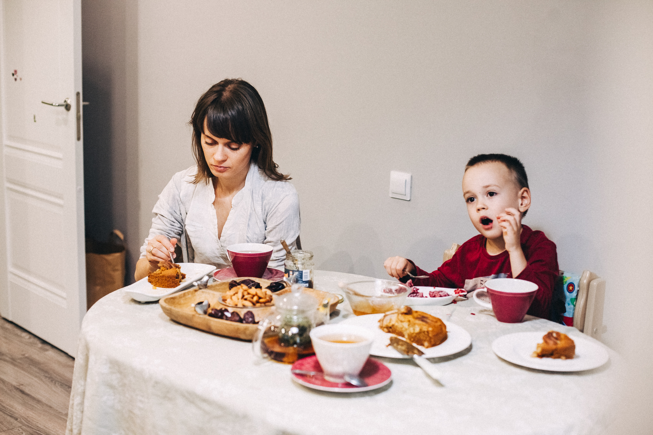 Юля и Даня. Обычный будний день. Семейный фотограф, фотограф родов, репортажей фотограф в Санкт-Петербу