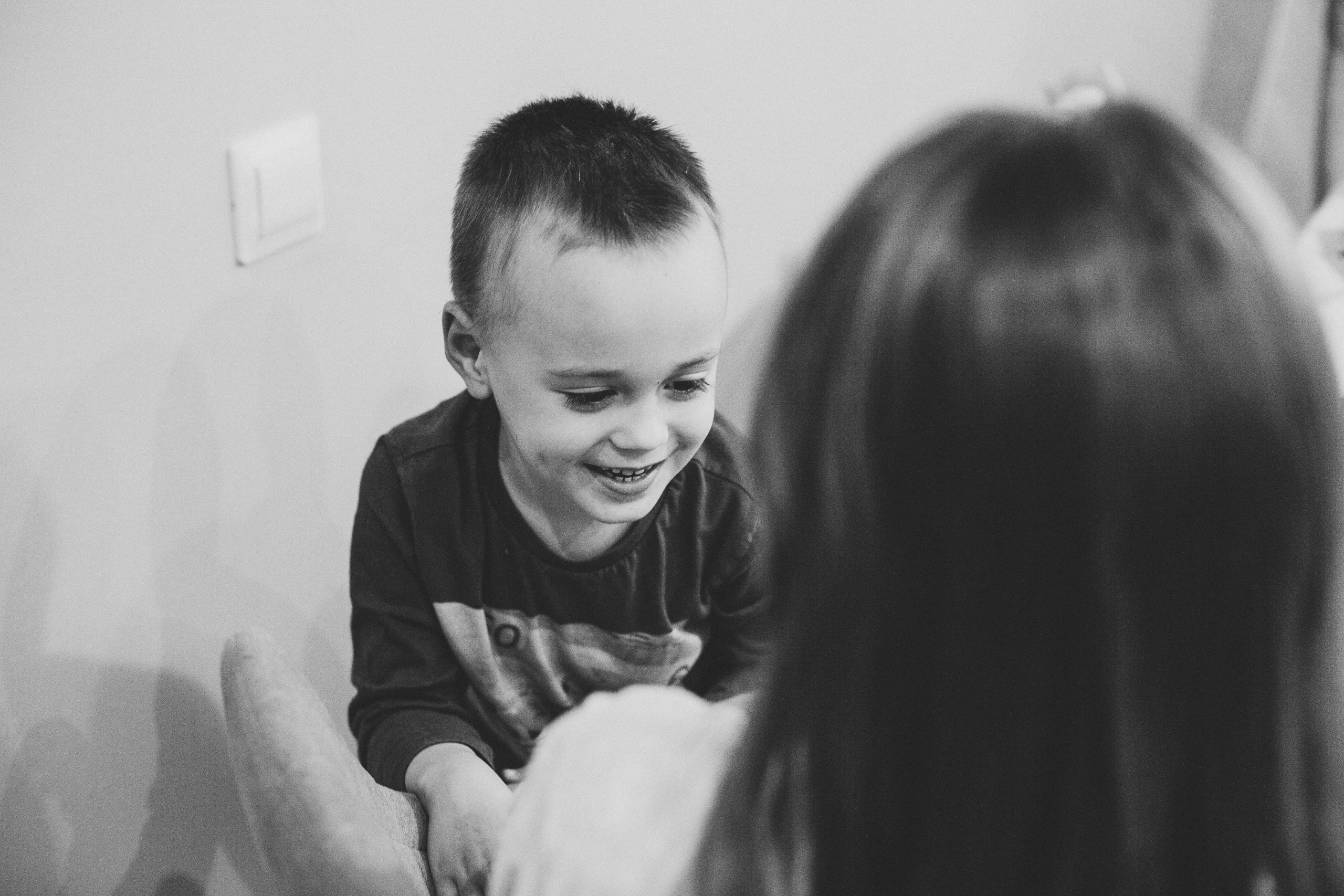 Юля и Даня. Обычный будний день. Семейный фотограф, фотограф родов, репортажей фотограф в Санкт-Петербу