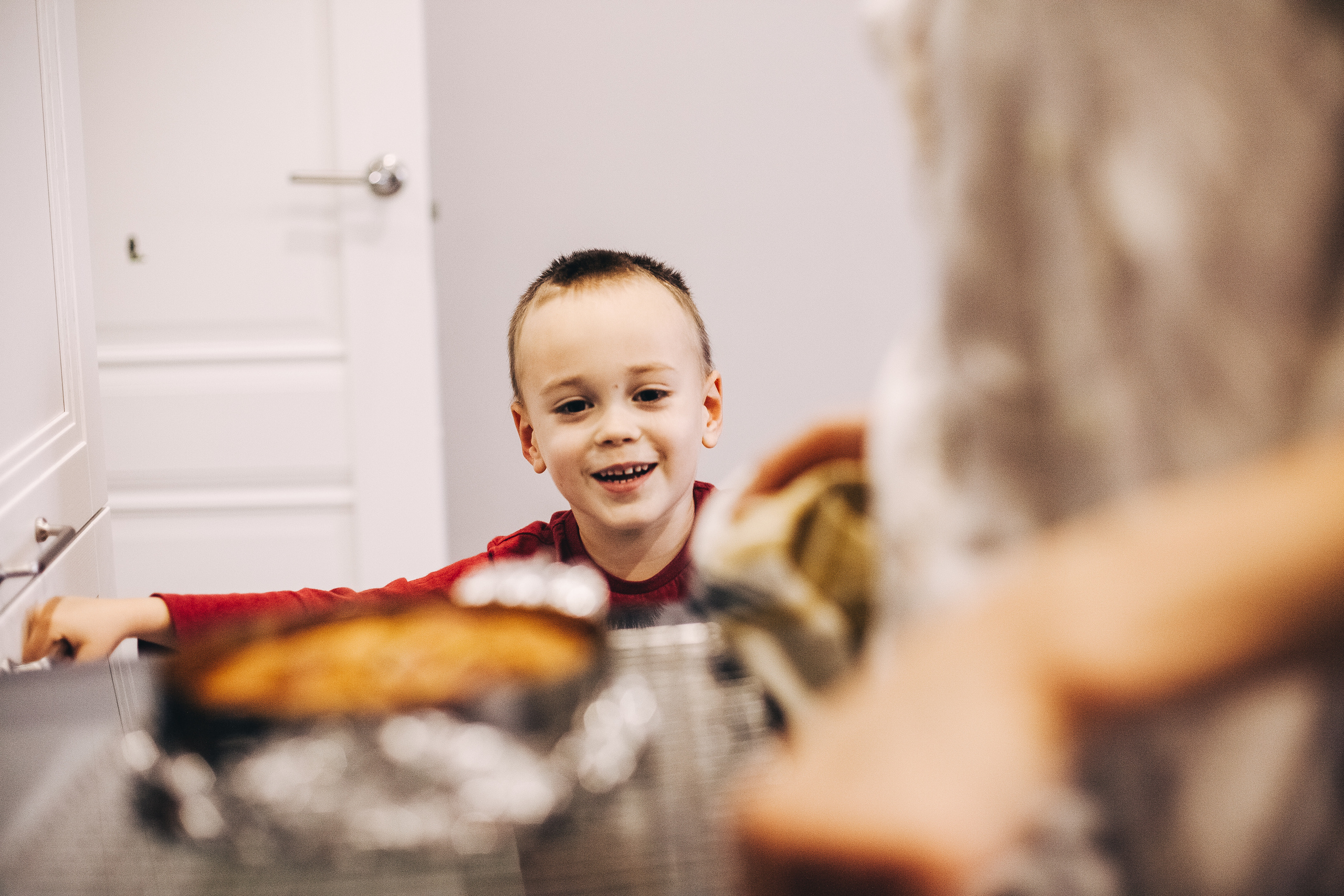 Юля и Даня. Обычный будний день. Семейный фотограф, фотограф родов, репортажей фотограф в Санкт-Петербу