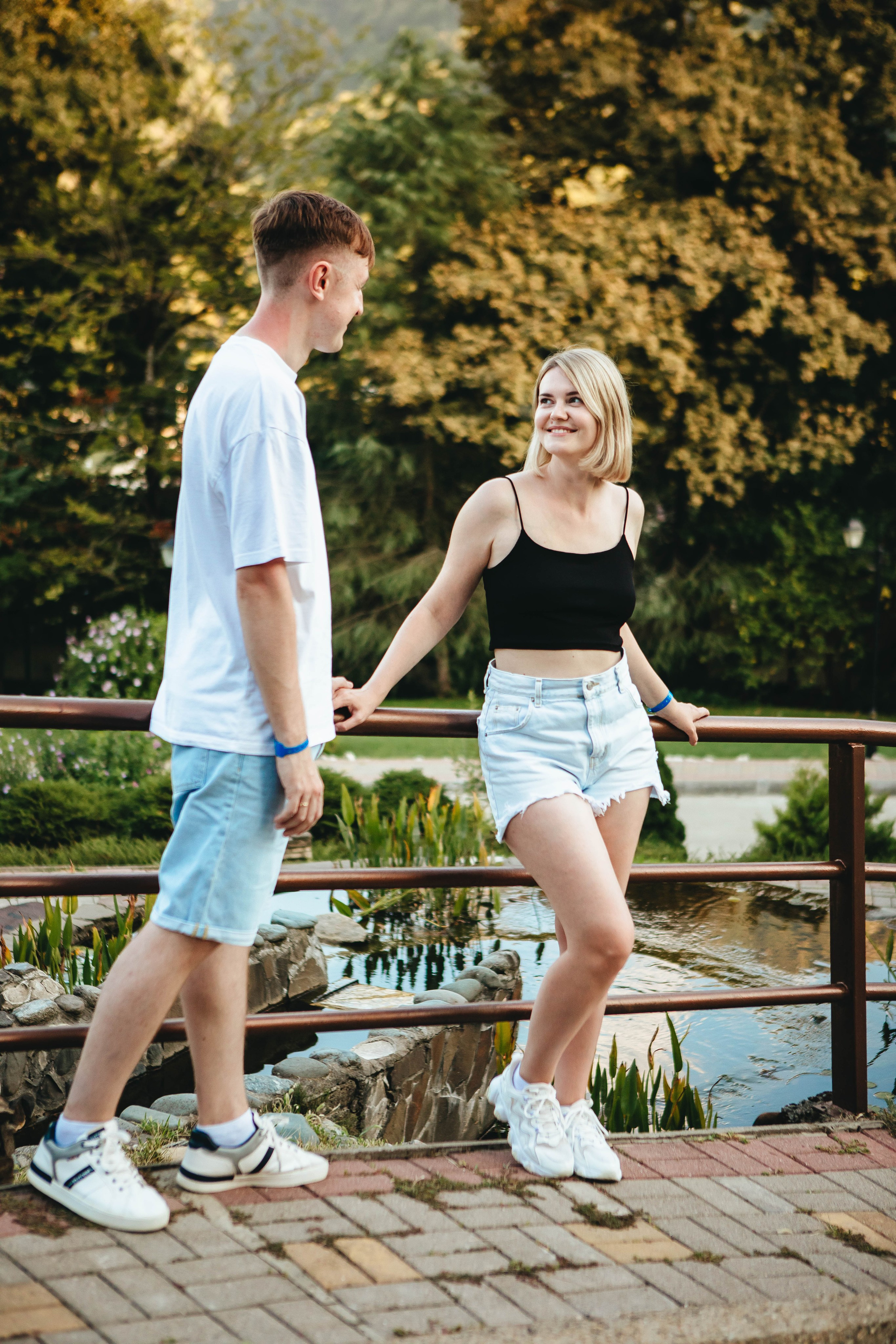 Мгновения любви. Семейный и свадебный фотограф Сочи Адлер Сириус Красная поляна