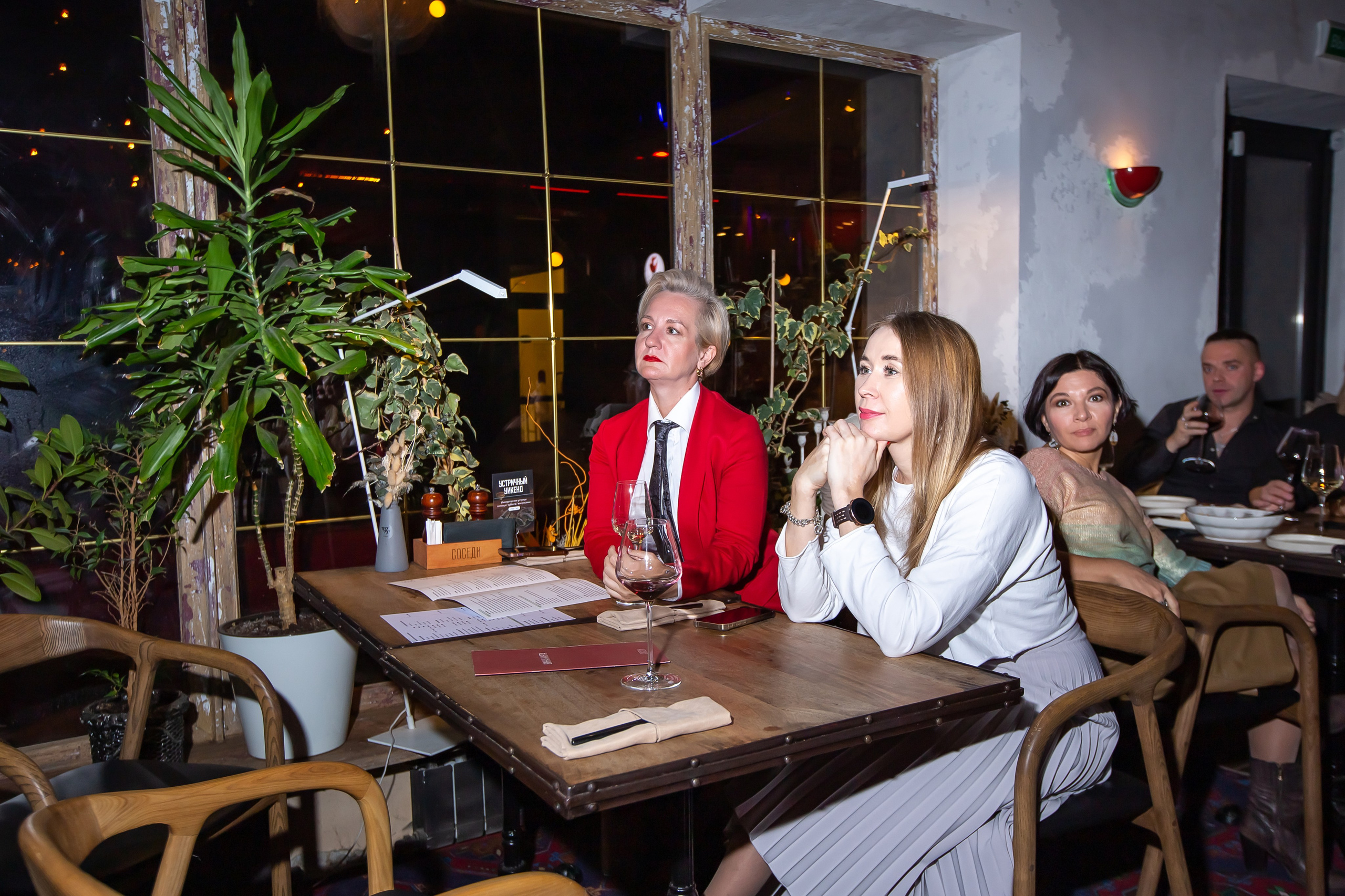 Клуб «Горожане». Свадебный фотограф Анастасия Багдасарян