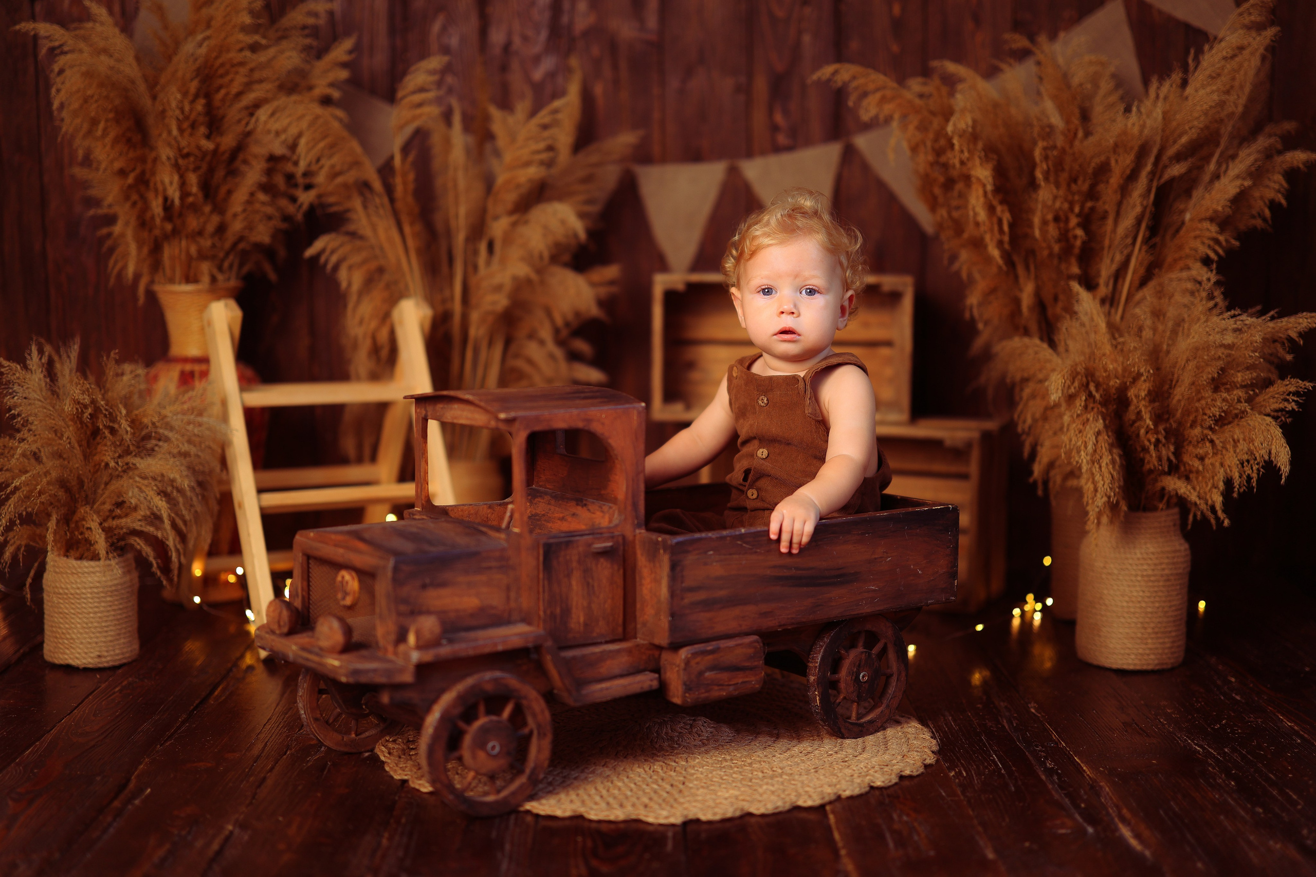 Мальчишки Антураж