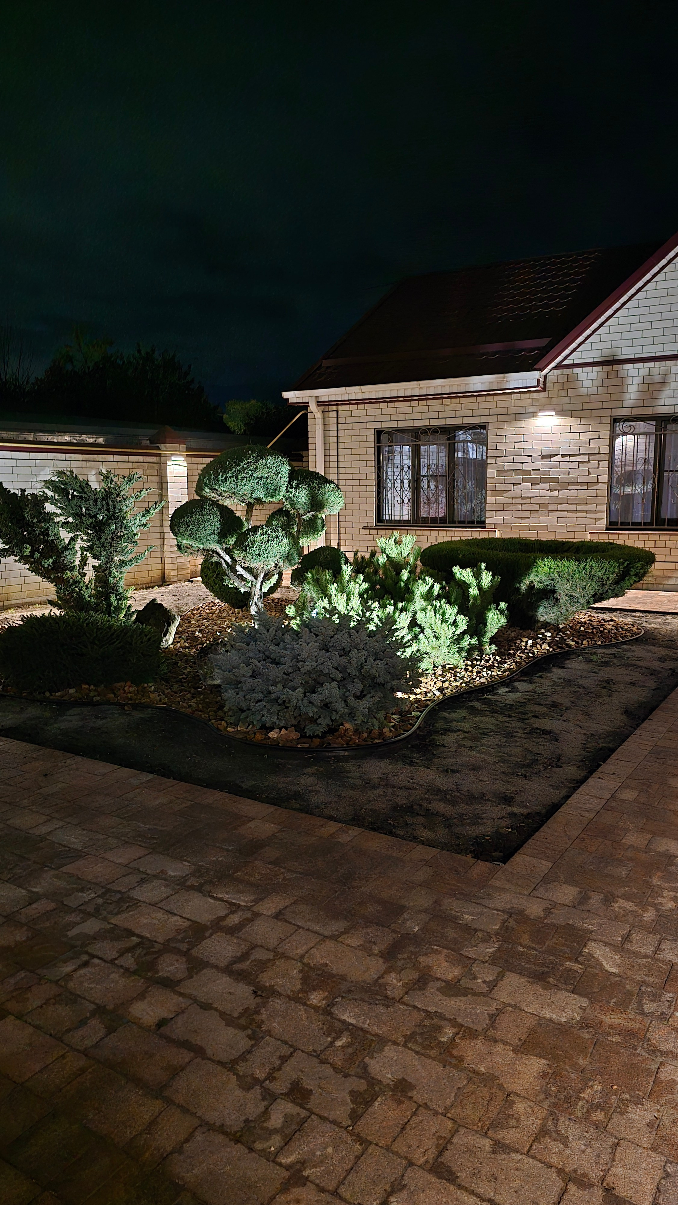 Участок Антон п. Белый уголь. Дизайн интерьера, мебели и ландшафта на КМВ | OXY Design