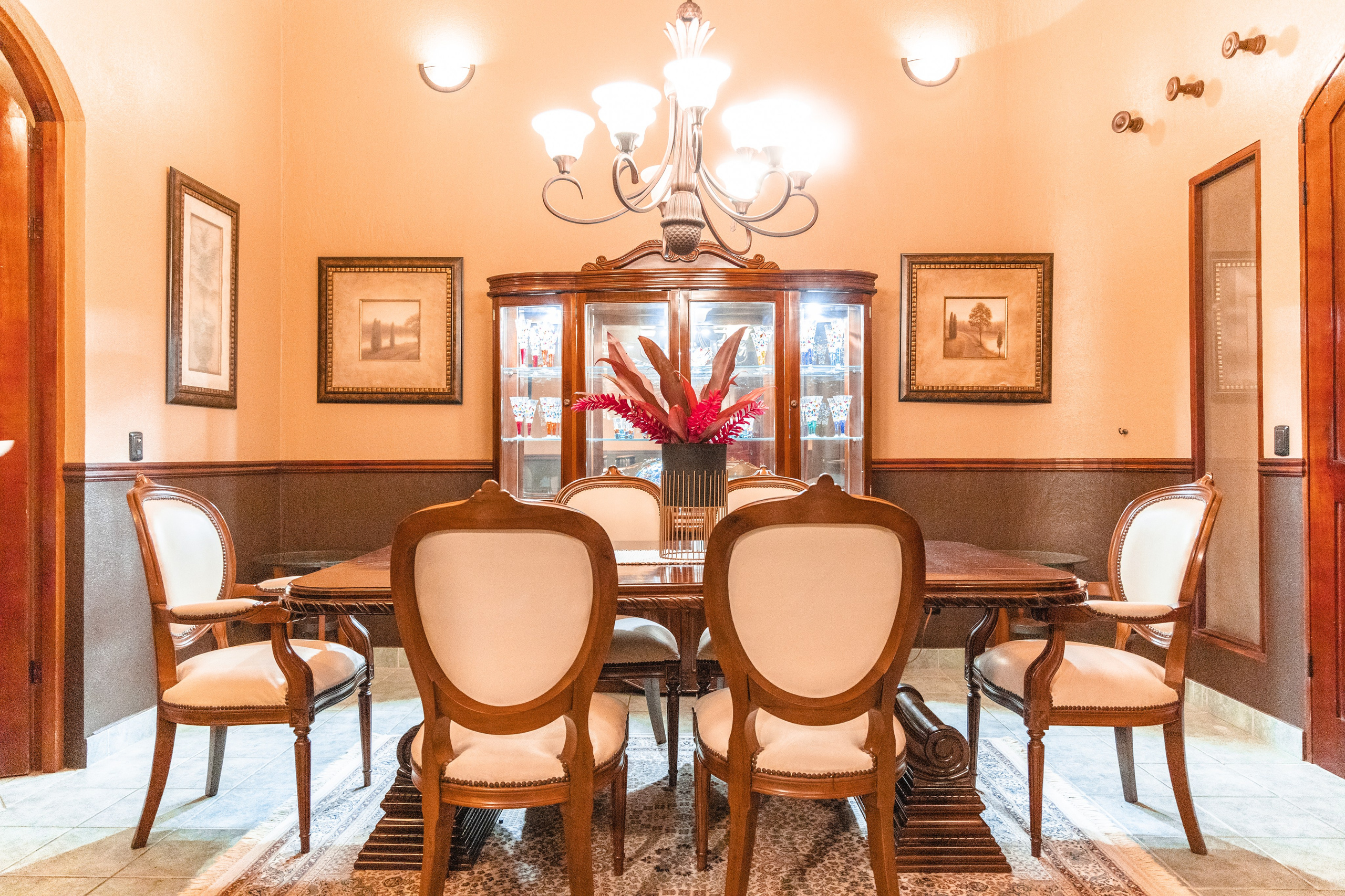 Real estate property for rent in Costa Rica. Family, portrait, content photo in Costa Rica Evgeniya Besprozvannykh