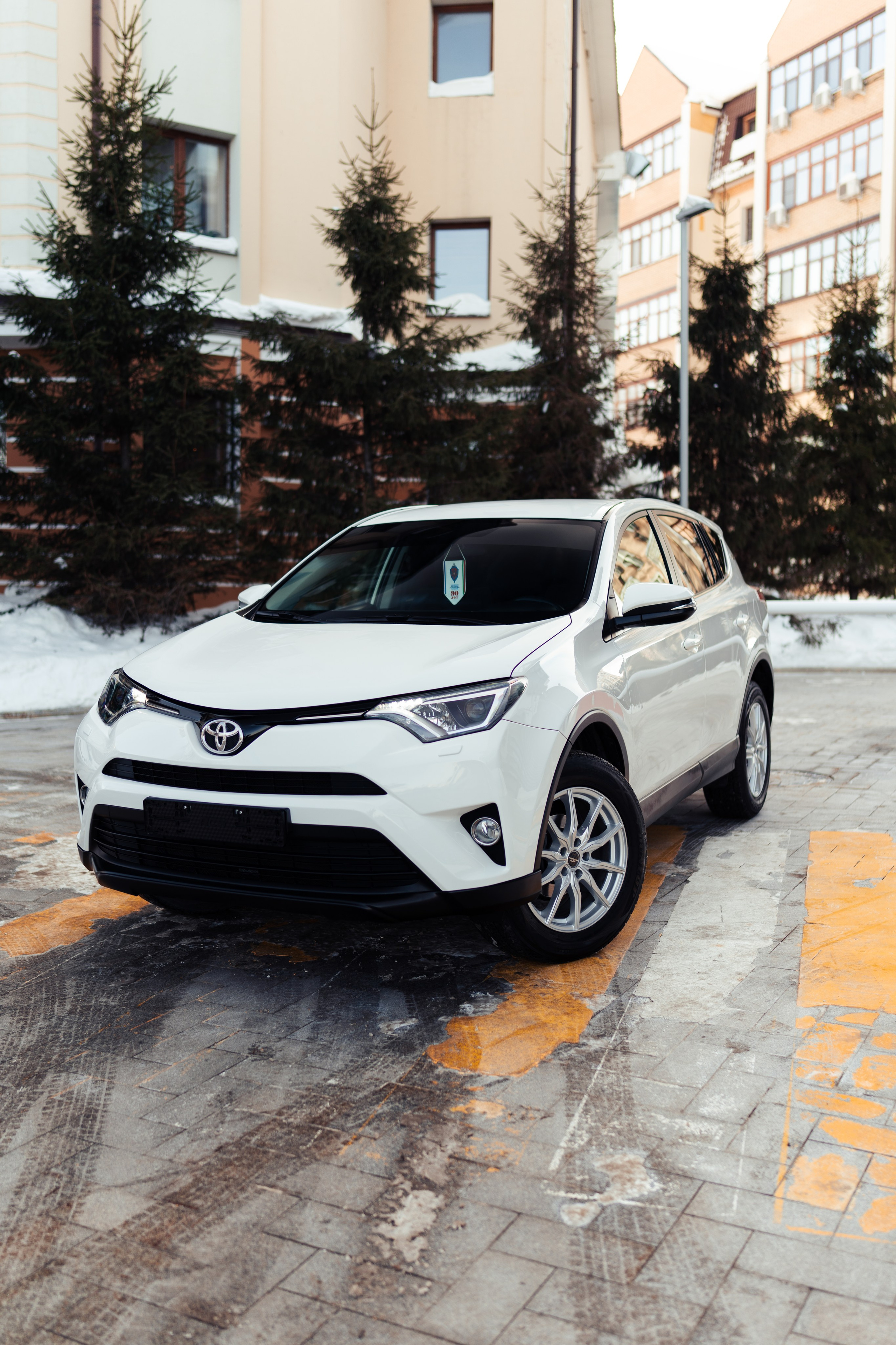 Toyota RAV4. Фотограф в СПБ Алмаз Камаев