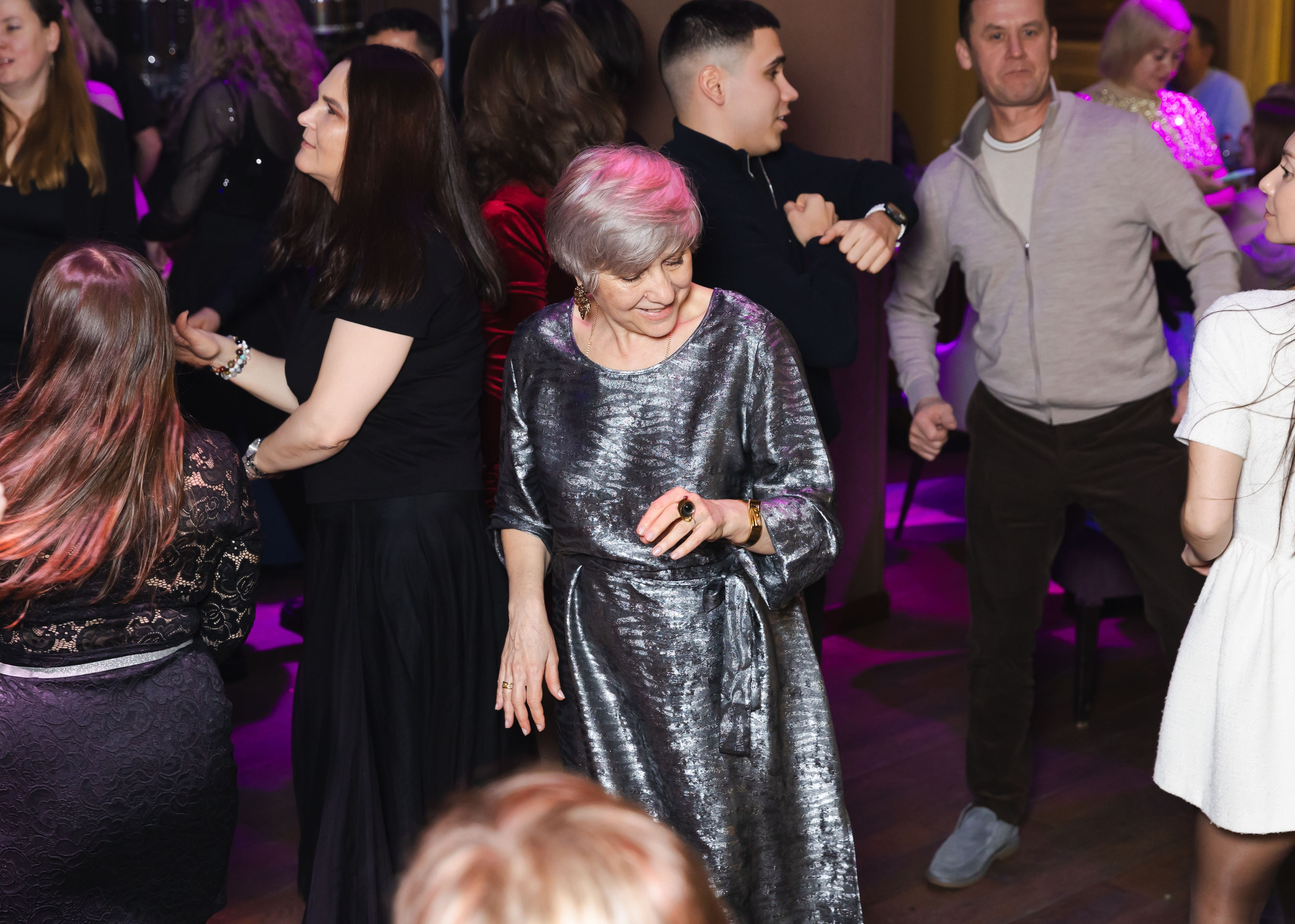 НОВОГОДНИЕ КОРПОРАТИВЫ. ФОТОГРАФ ВИНОГРАДОВА ДАРЬЯ