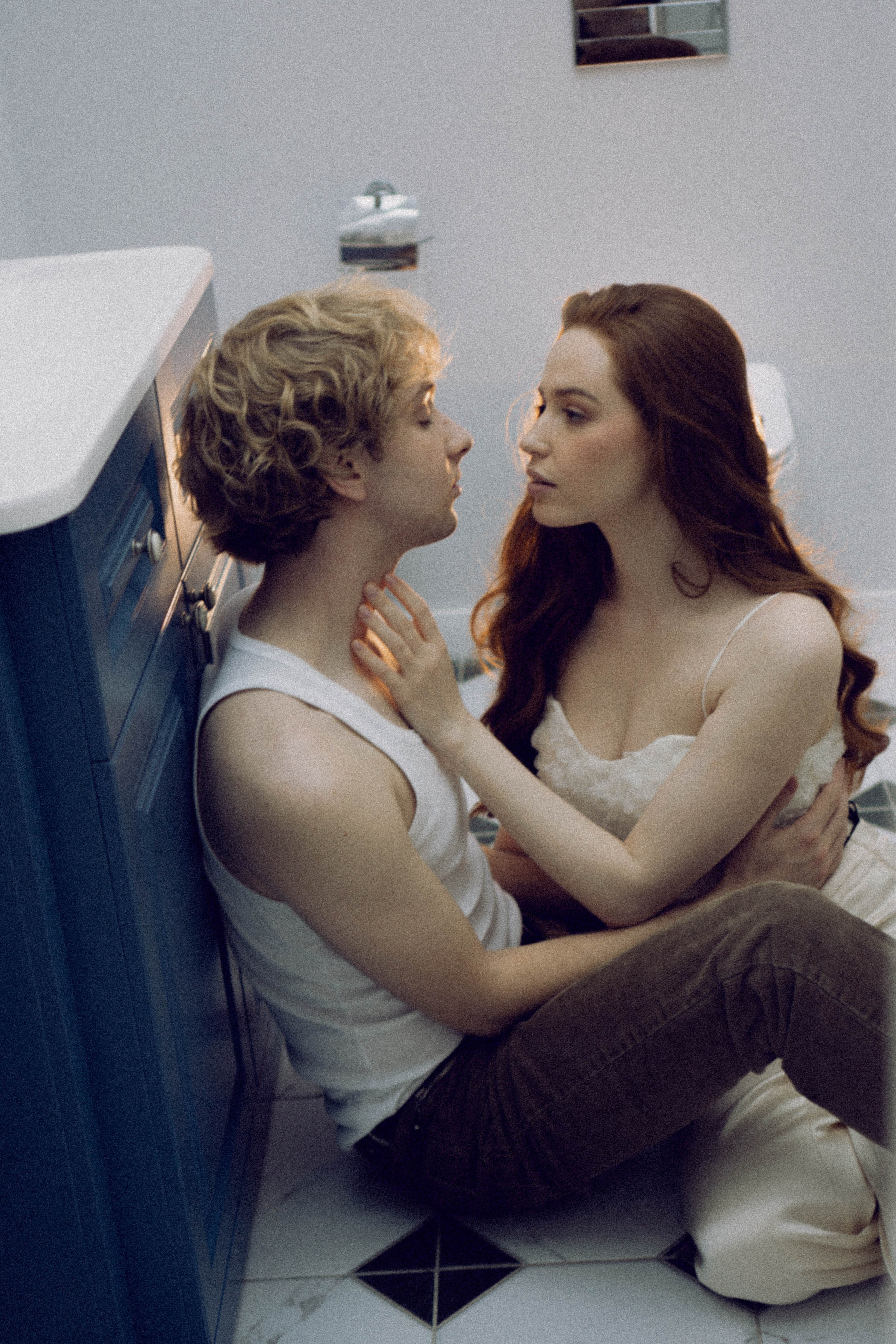 СВАДЕБНАЯ СЬЕМКА В ОТЕЛЕ. СБОРЫ ЖЕНИХА И НЕВЕСТЫ И ТАКЖЕ ТОР И ПОДГОТОВКА К ПРОГУЛКЕ. Профессиональный фотограф, Санкт-Петербург — Виктория Богомолова