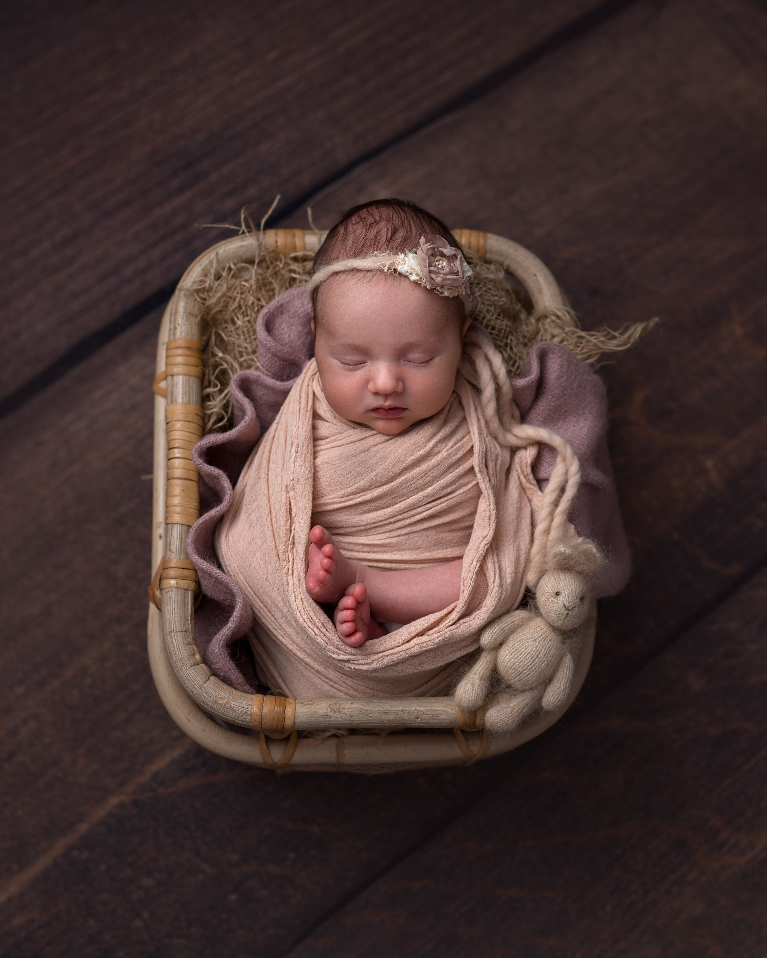 Newborn ДЕВОЧКИ. Фотограф новорожденных в Новосибирске