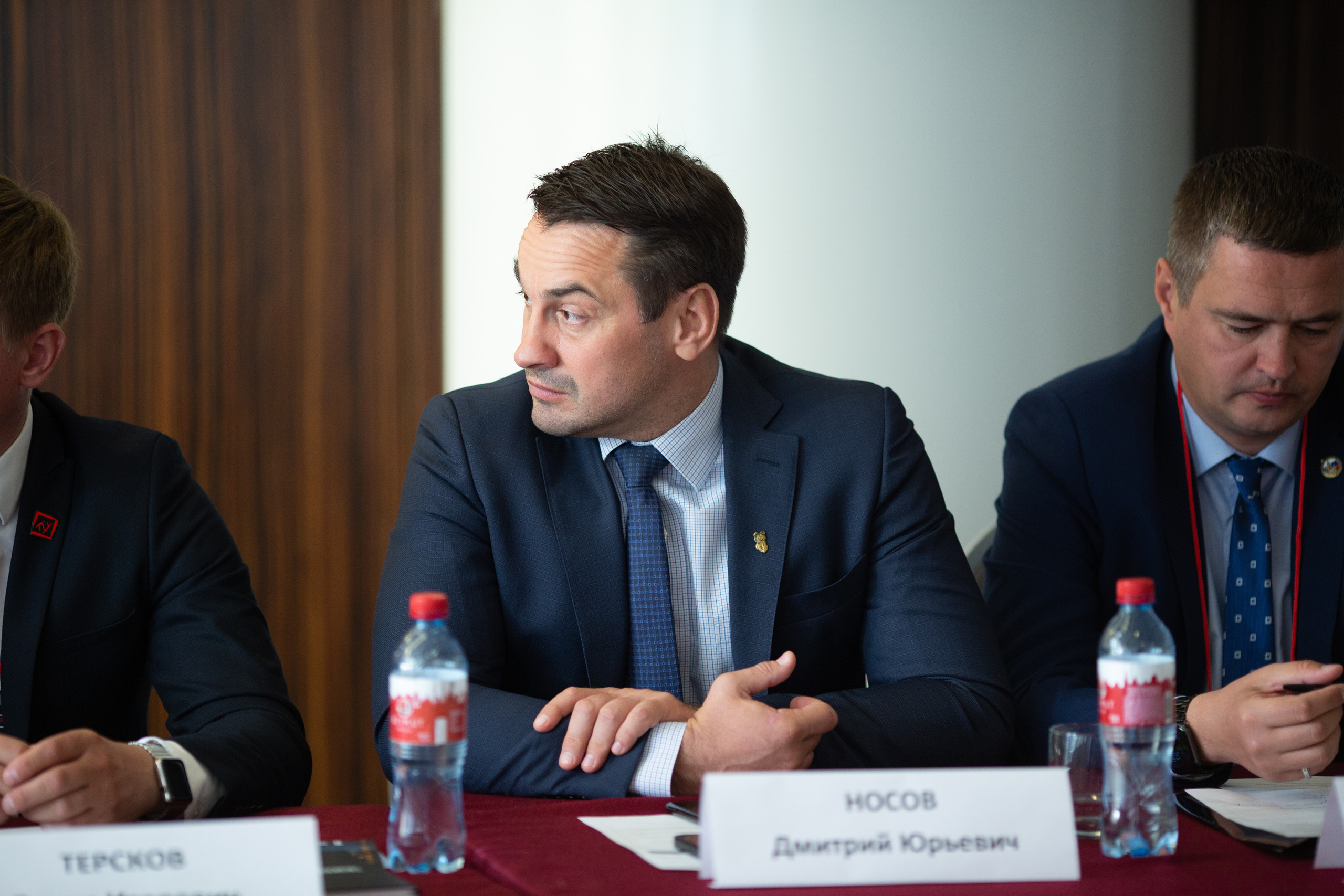 Форум АнтиДилер. Свадебный и семейный фотограф