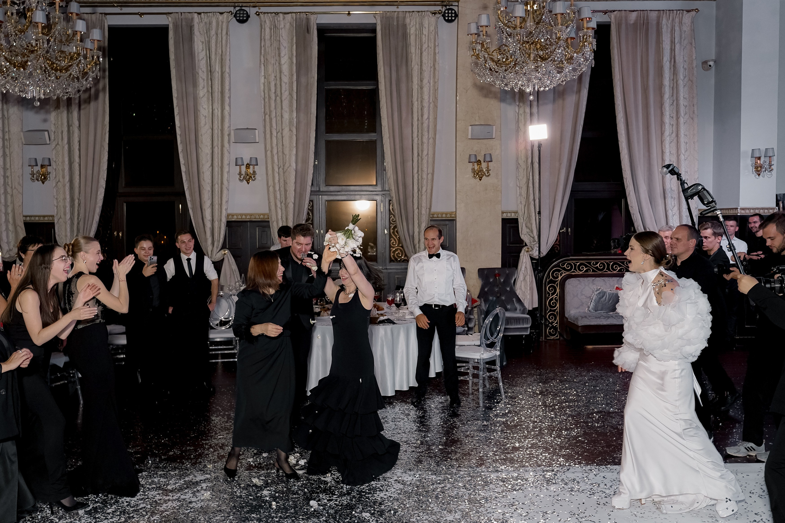Trezzini Palace. Свадебный фотограф Москва