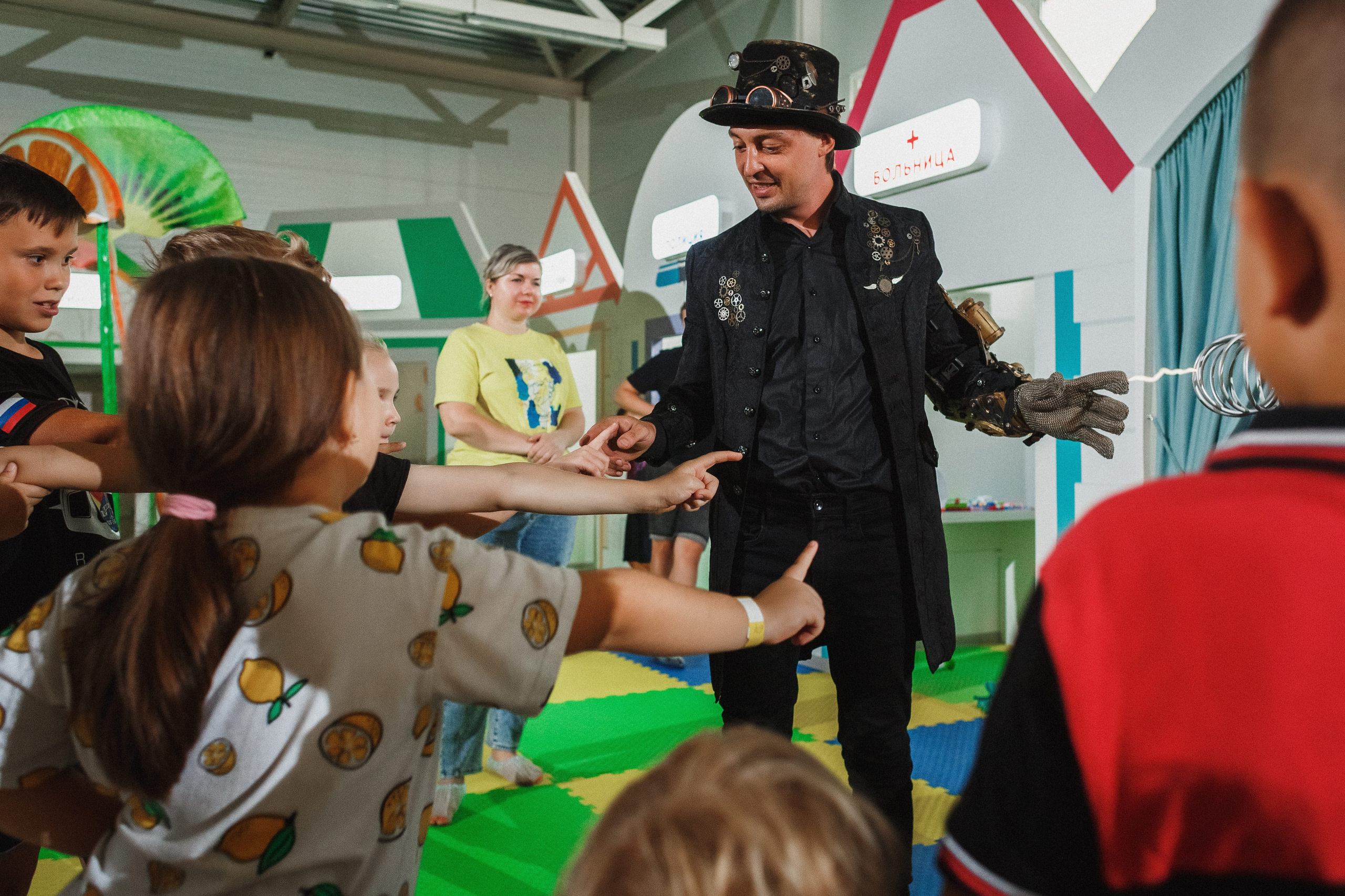 Волшебные моменты: детский праздник в игровой Клумба, Таганрог. Свадебный и семейный фотограф в Таганроге Бакарюк Антон