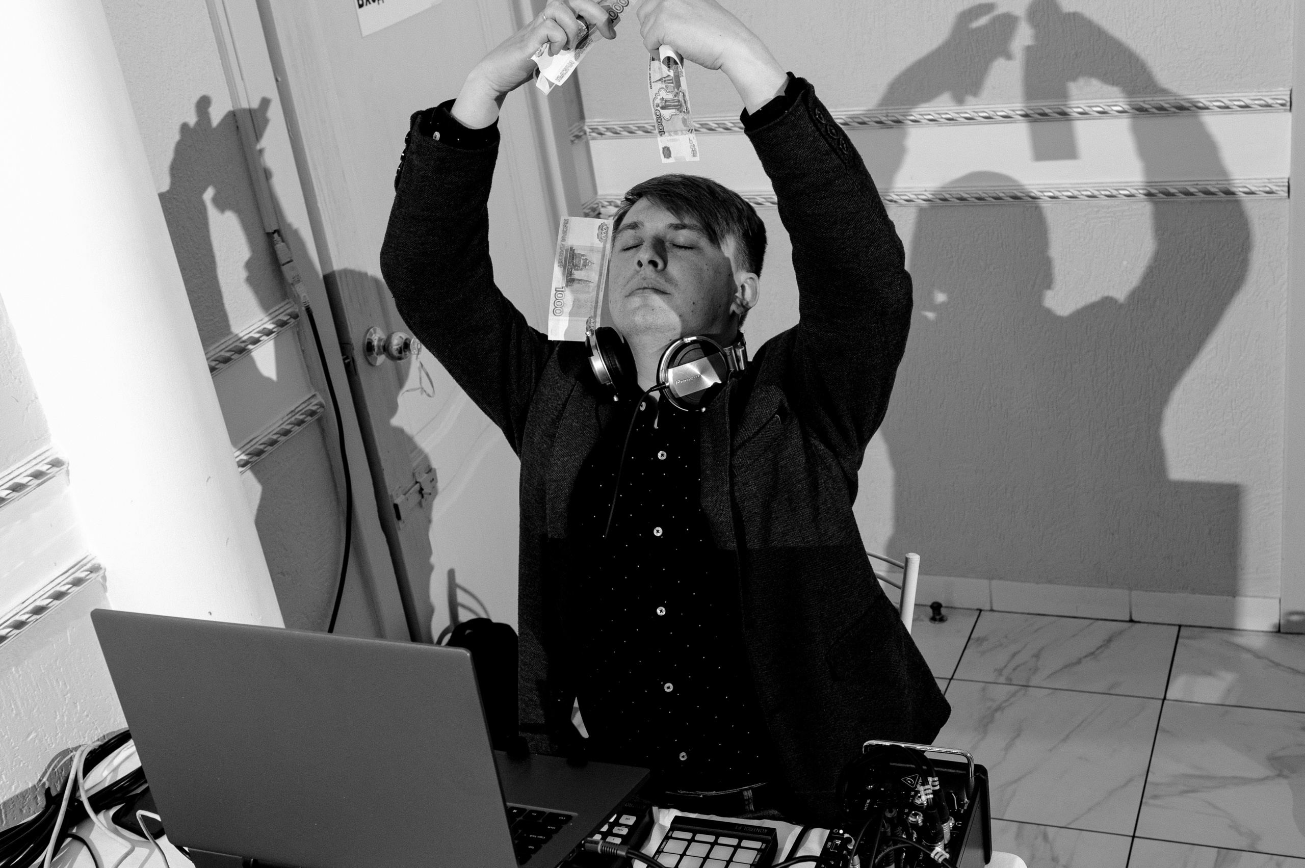 Маша и Слава. Карантинная