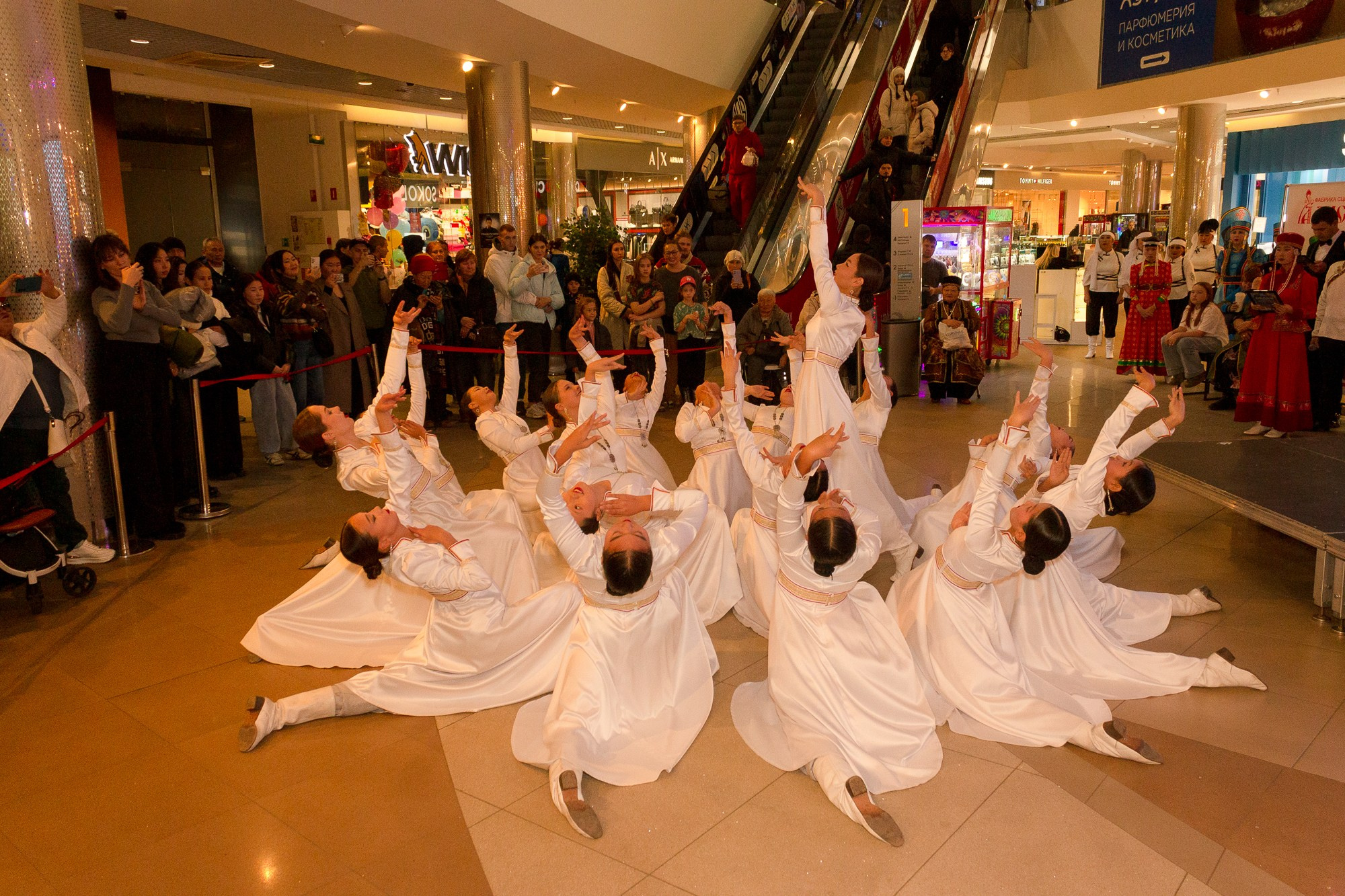 Праздники в ТЦ Сильвер Молл. Борщевская Елизавета / фотограф Иркутск
