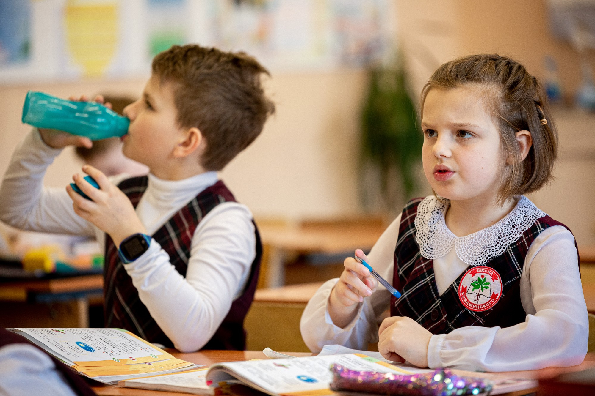 Уроки в школе. Андрей Кровлин — фотограф в Славянке