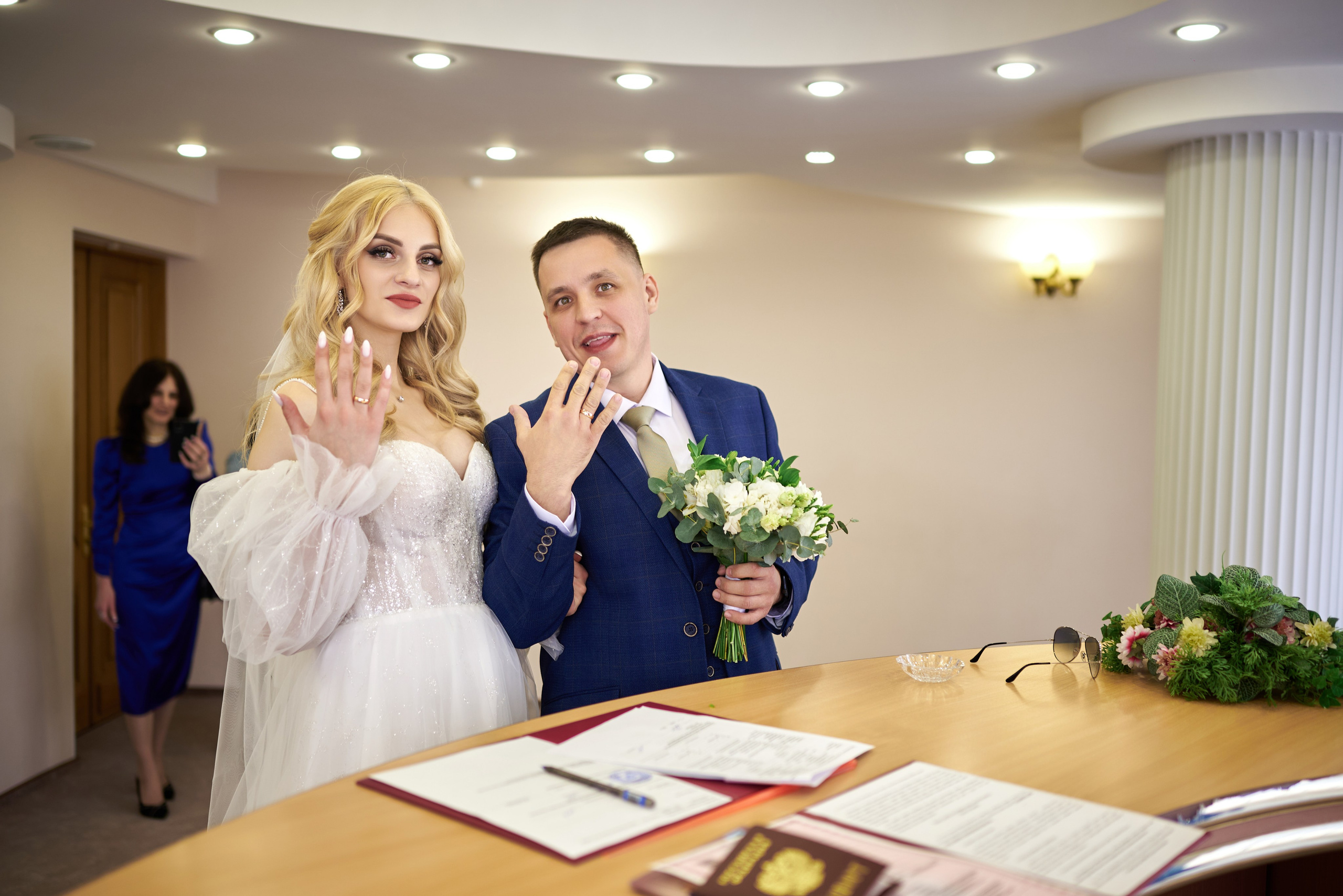 Фотограф Старый Оскол, Губкин. Свадебная фотосессия, доступная цена. Профессиональный фотограф Старый Оскол, Губкин — свадьба, венчание, крещение, юбилей и день рождения