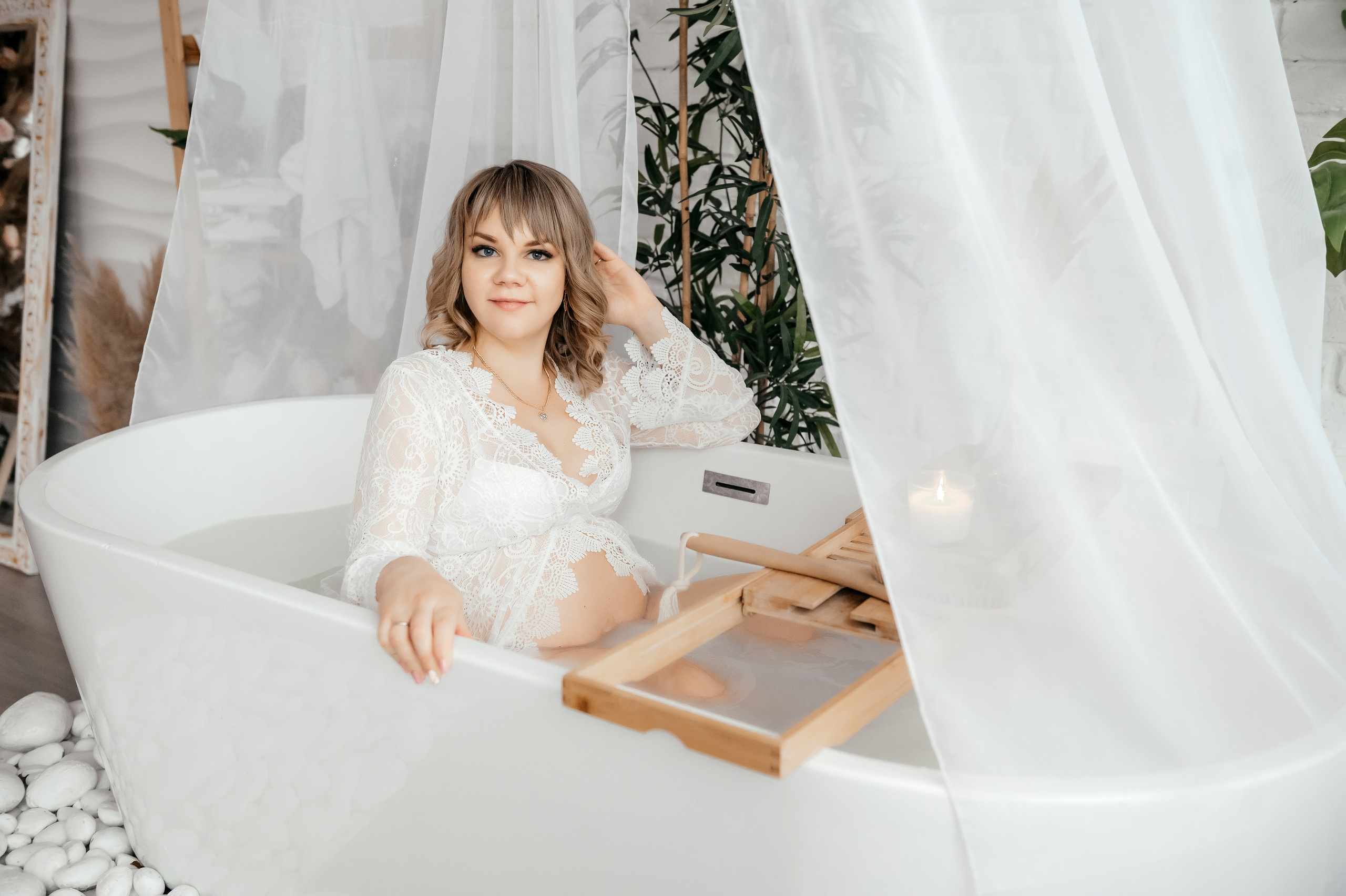 Иван + Алёна, фотостудия Location. Свадебный и семейный фотограф Виктория Носачёва. Щелково, Москва и МО