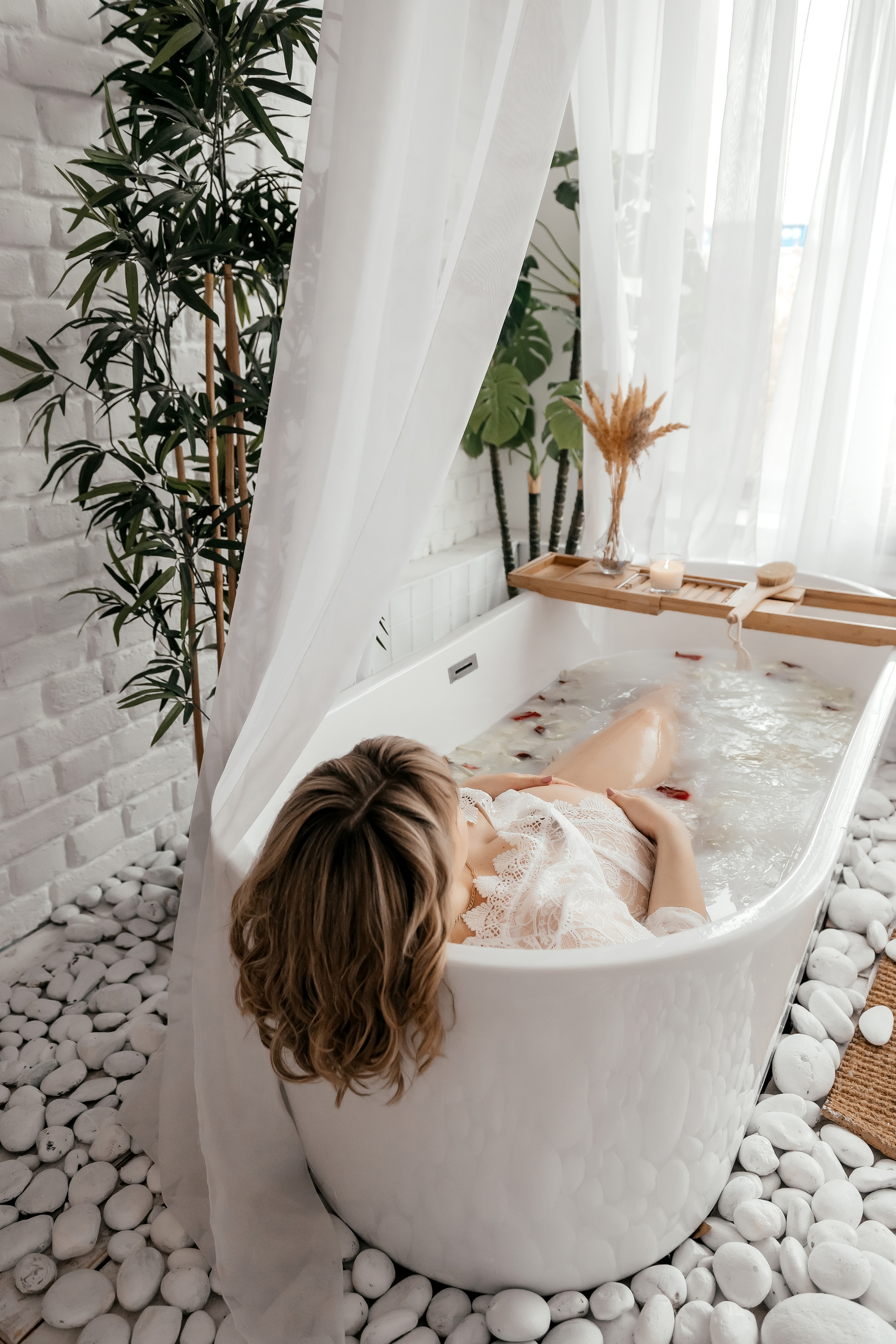 Иван + Алёна, фотостудия Location. Свадебный и семейный фотограф Виктория Носачёва. Щелково, Москва и МО