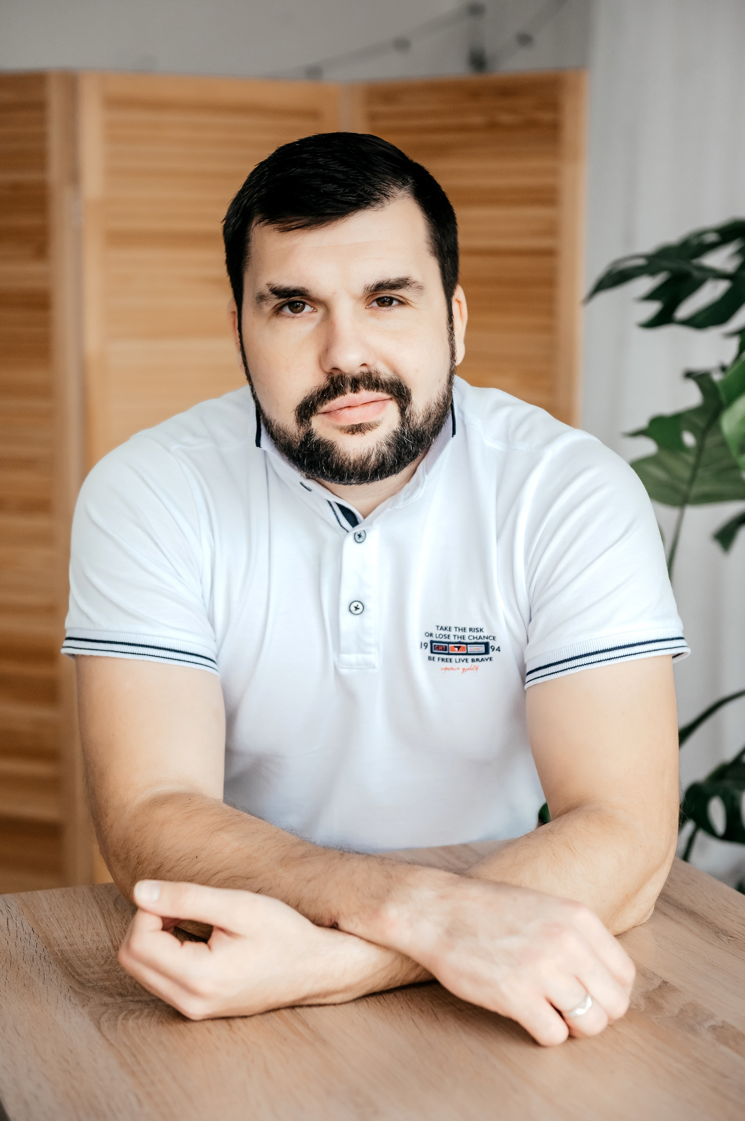 Иван + Алёна, фотостудия Location. Свадебный и семейный фотограф Виктория Носачёва. Щелково, Москва и МО