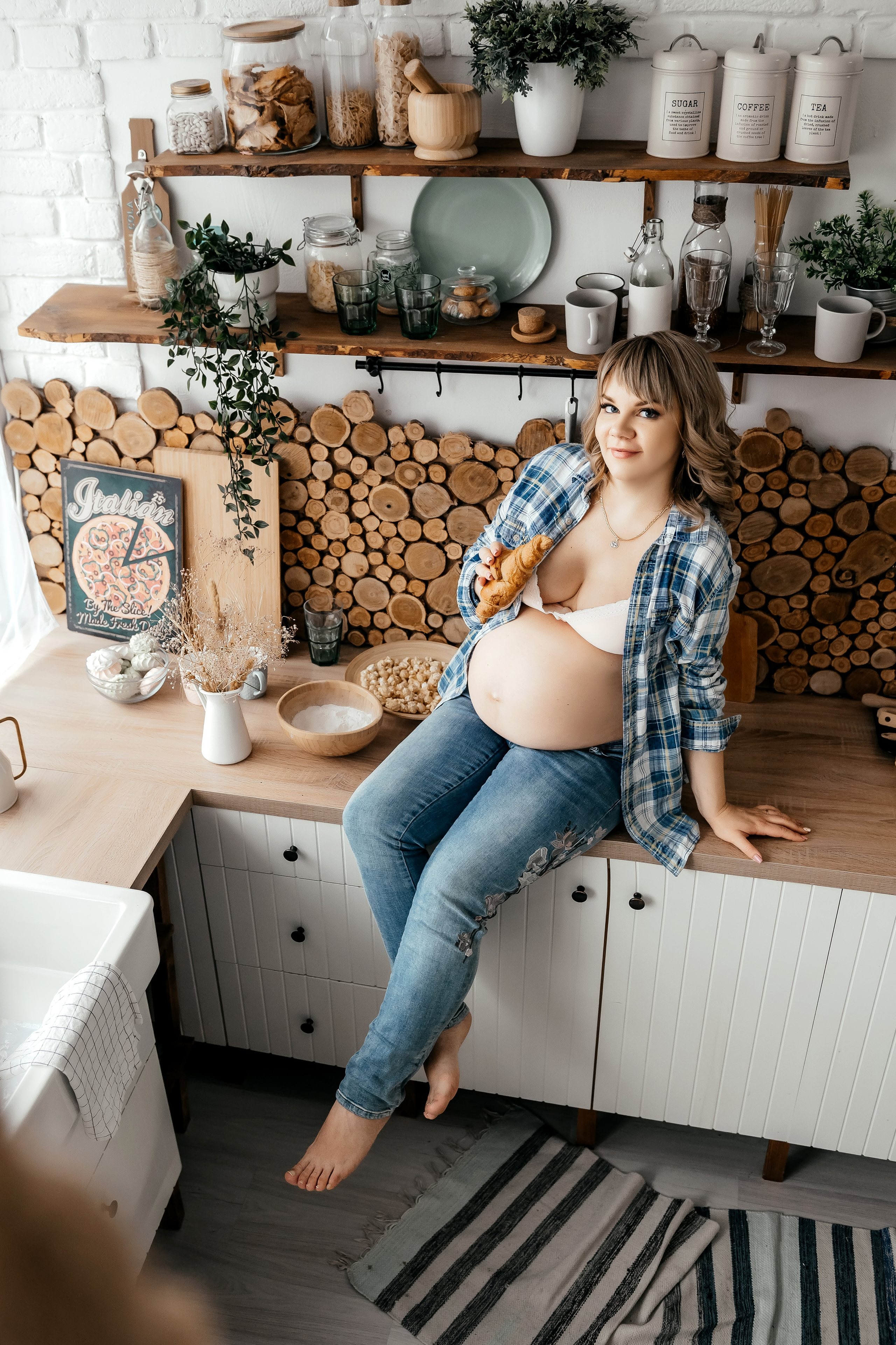 Иван + Алёна, фотостудия Location. Свадебный и семейный фотограф Виктория Носачёва. Щелково, Москва и МО