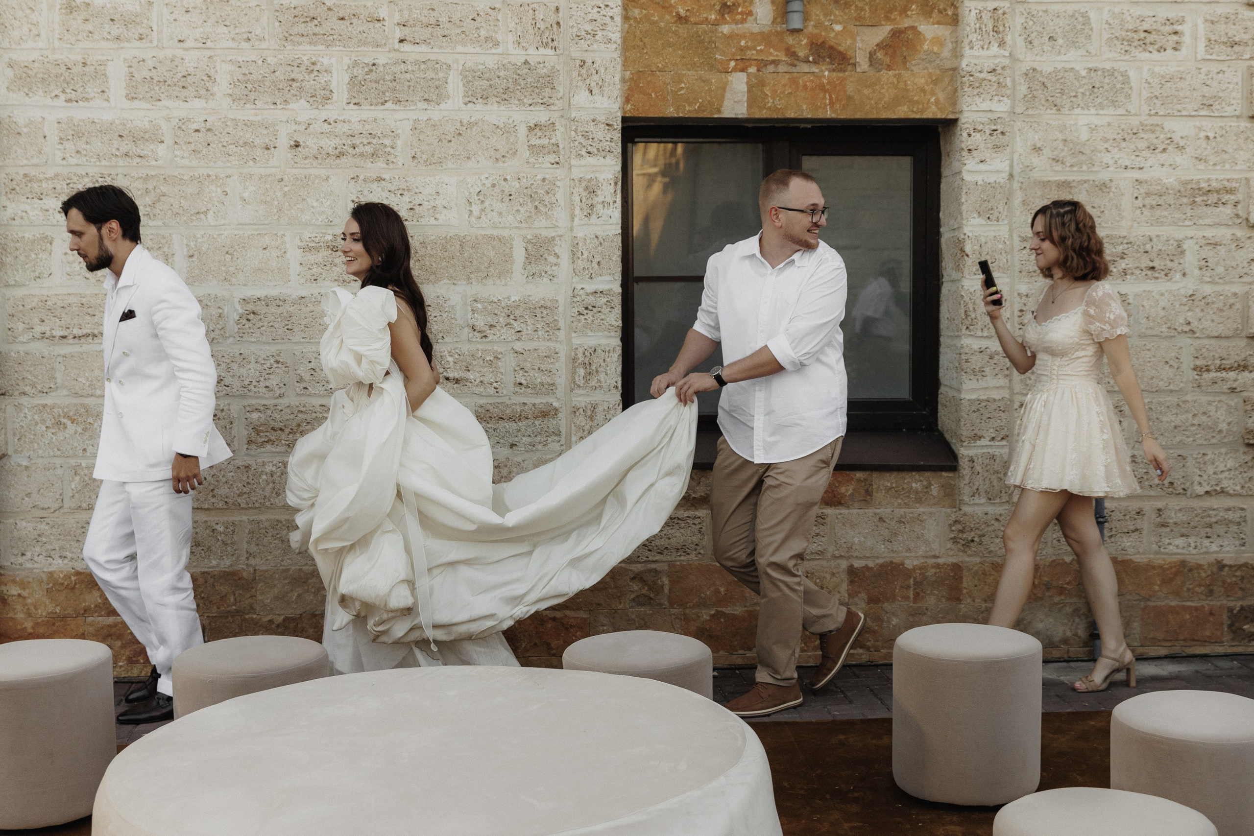 V&E | On The Moon. Свадебная фотография и видеосъёмка