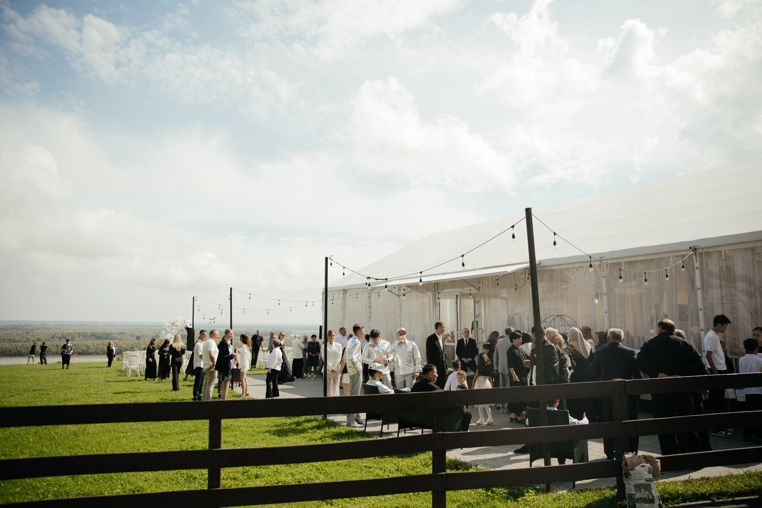 Александр и Адина. Фотограф Барнаул Полина Теплова