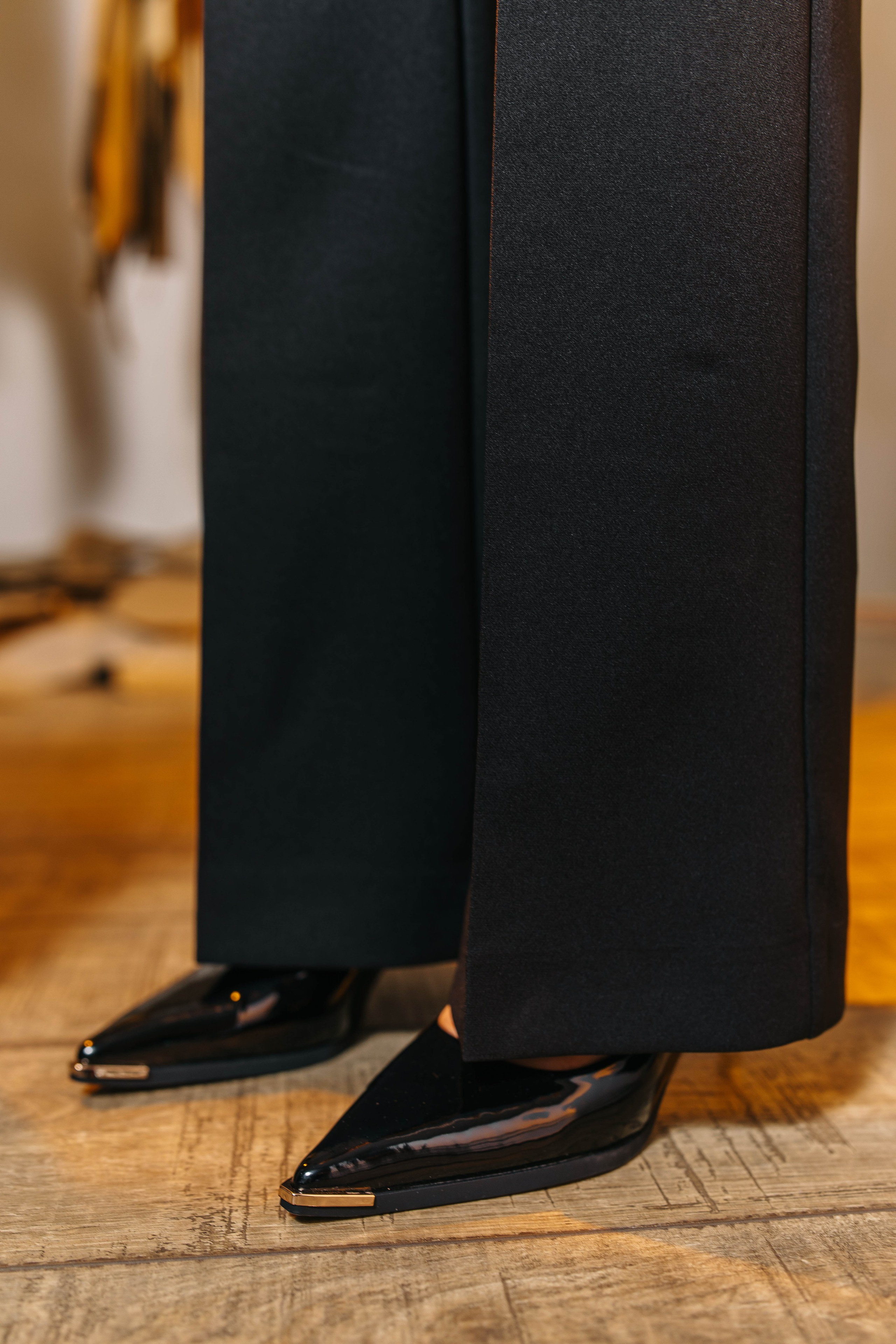 Реклама Брюк. Профессиональный фотограф